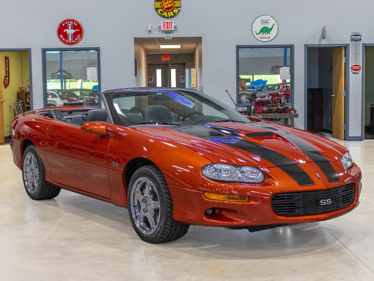 Chevrolet Camaro SS Convertible 2002