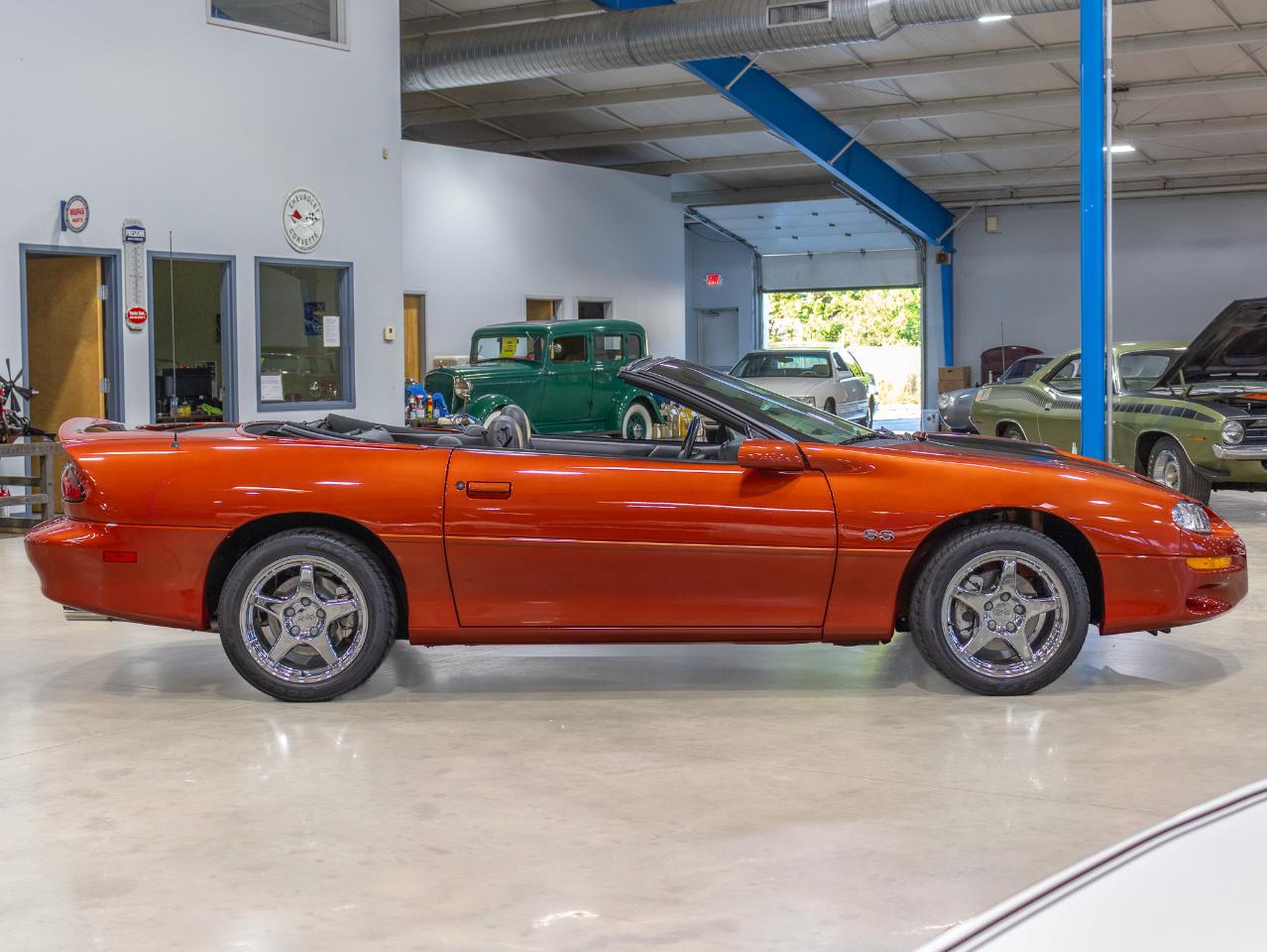 Chevrolet Camaro SS Convertible 2002