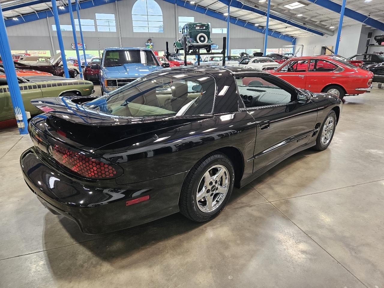 Pontiac Firebird Trans Am  1998