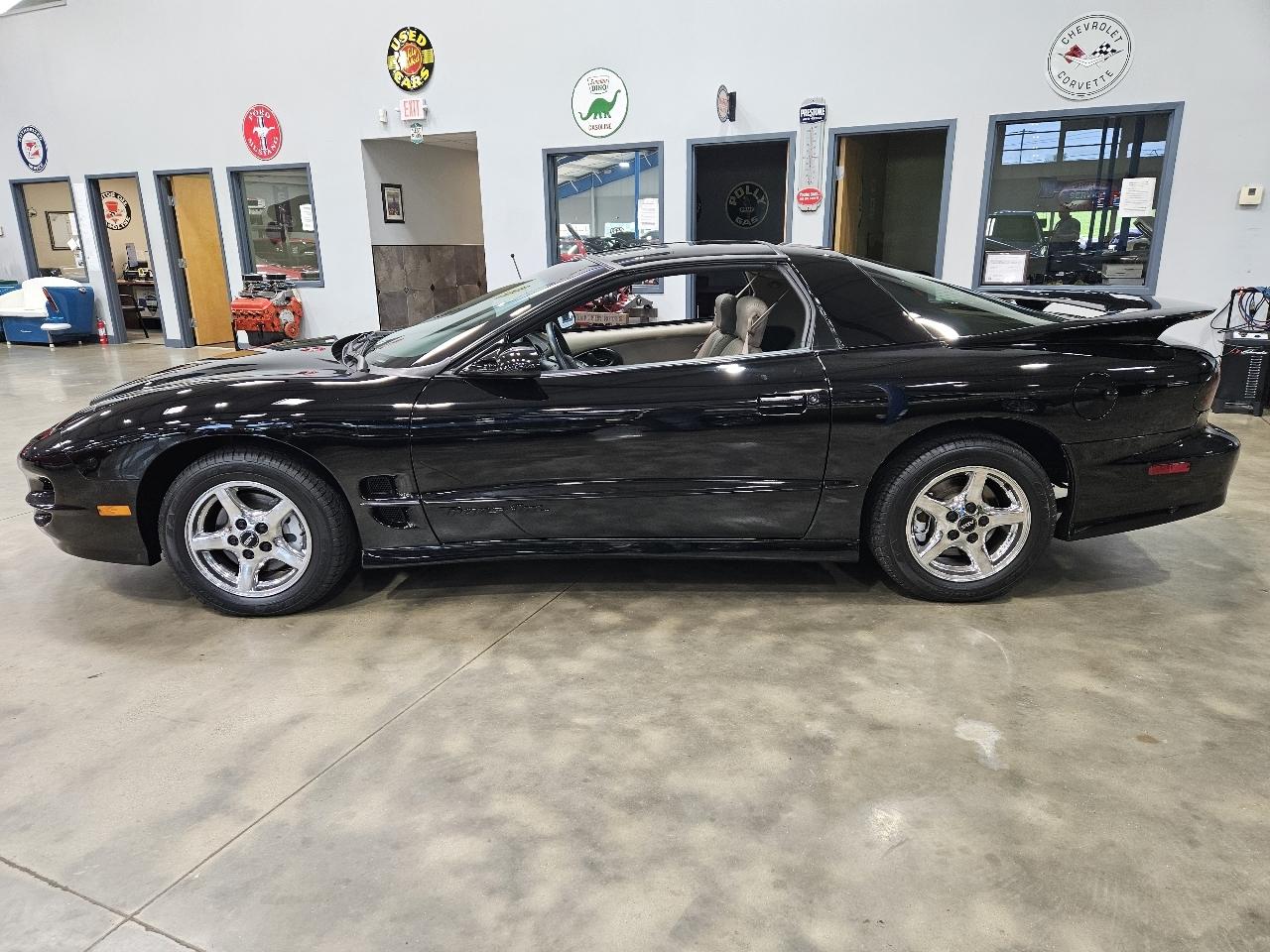 Pontiac Firebird Trans Am  1998