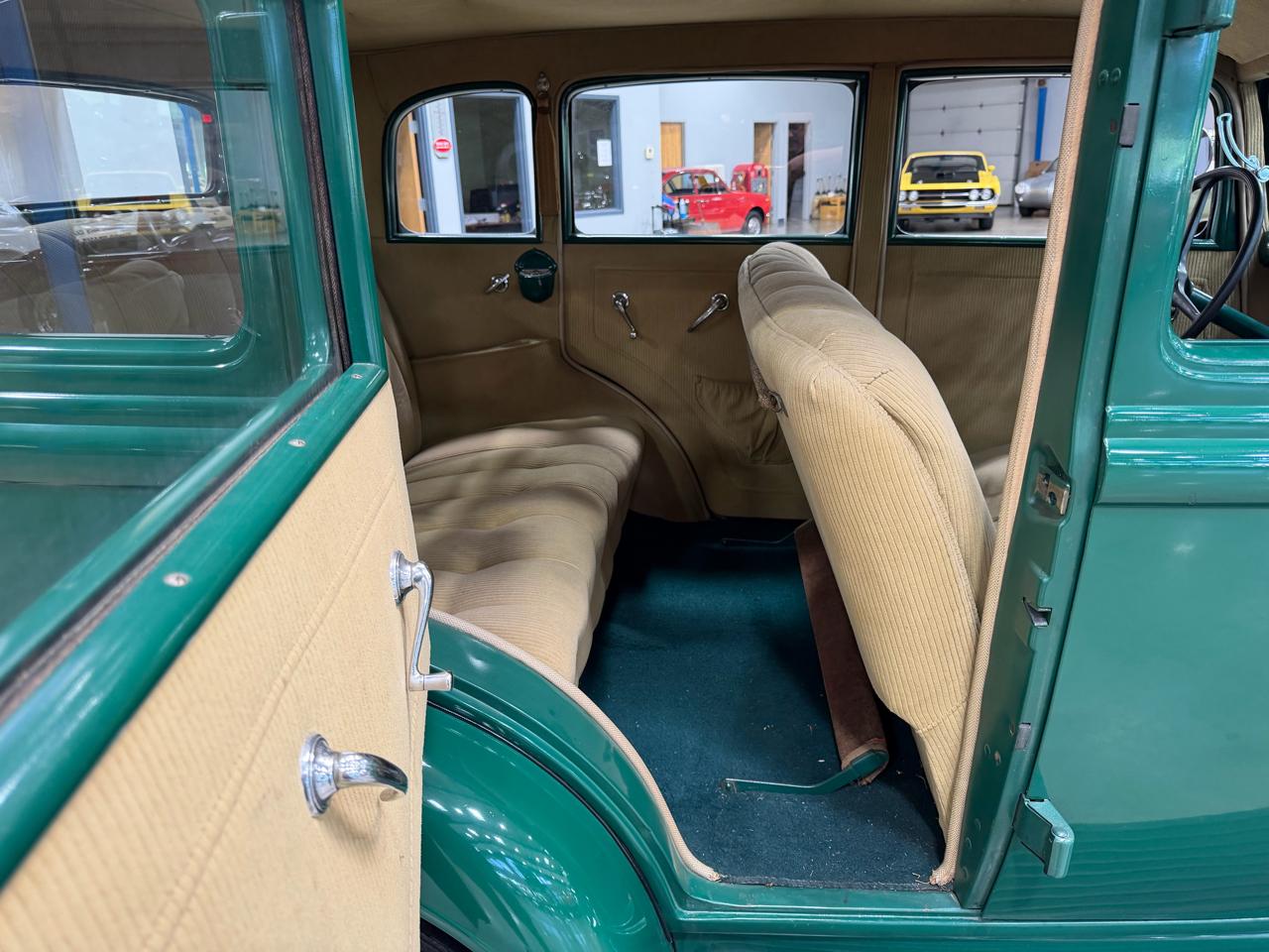 Plymouth PD  1933