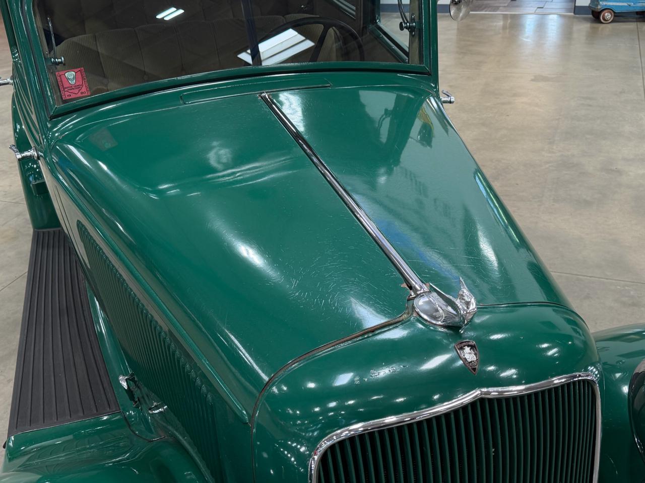 Plymouth PD  1933