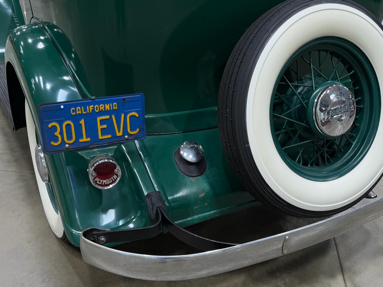 Plymouth PD  1933