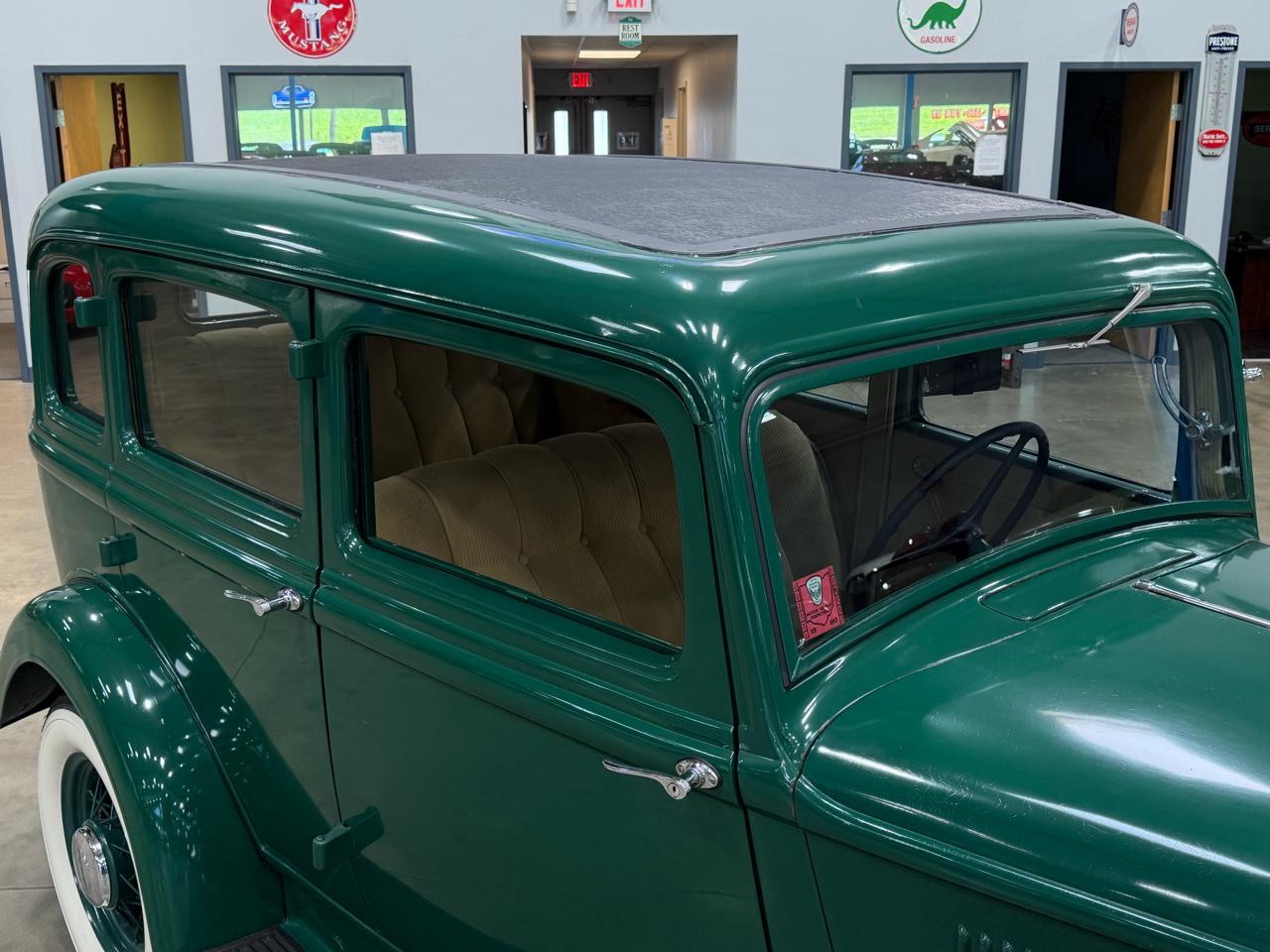 Plymouth PD  1933