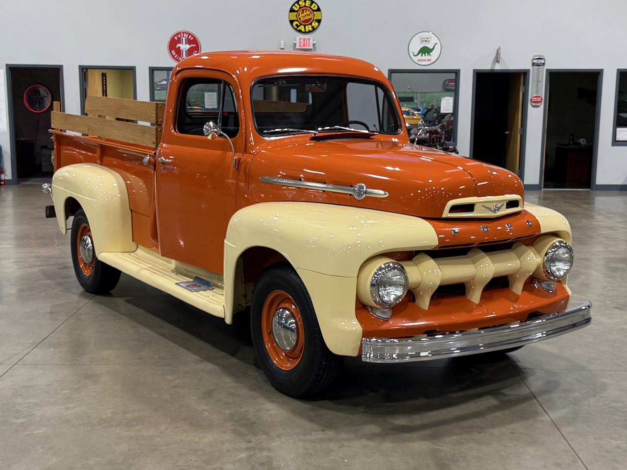 1952 Ford 3/4 Ton Trucks 
