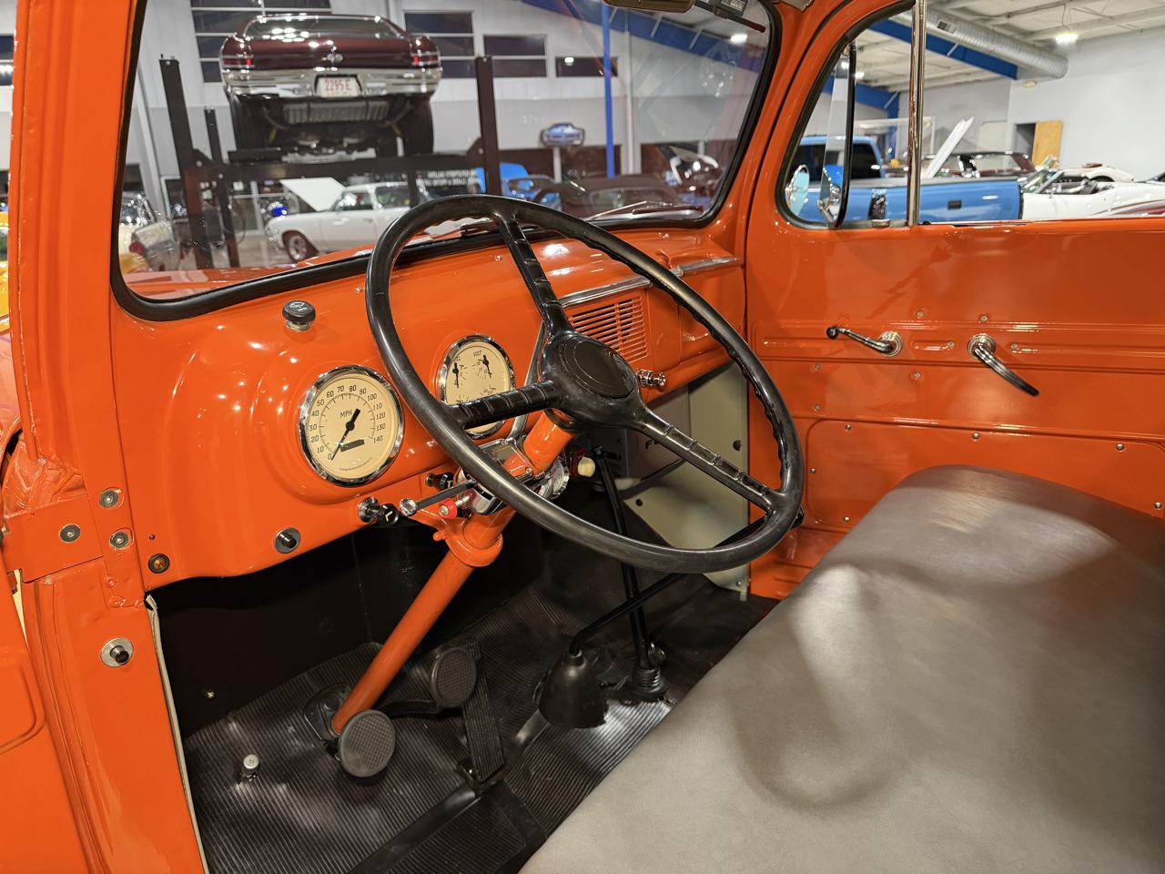Ford 3/4 Ton Trucks  1952