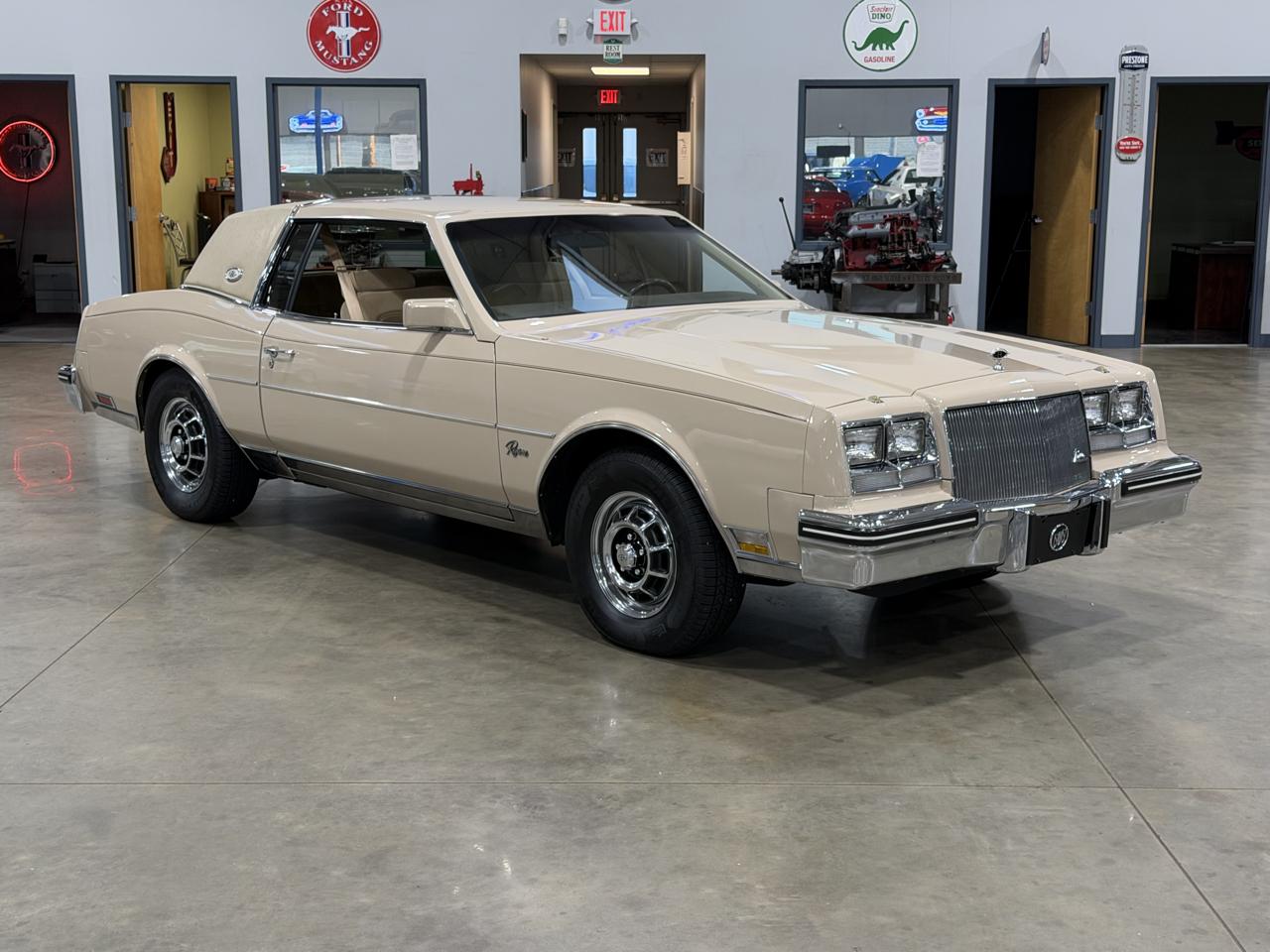 1985 Buick Riviera 