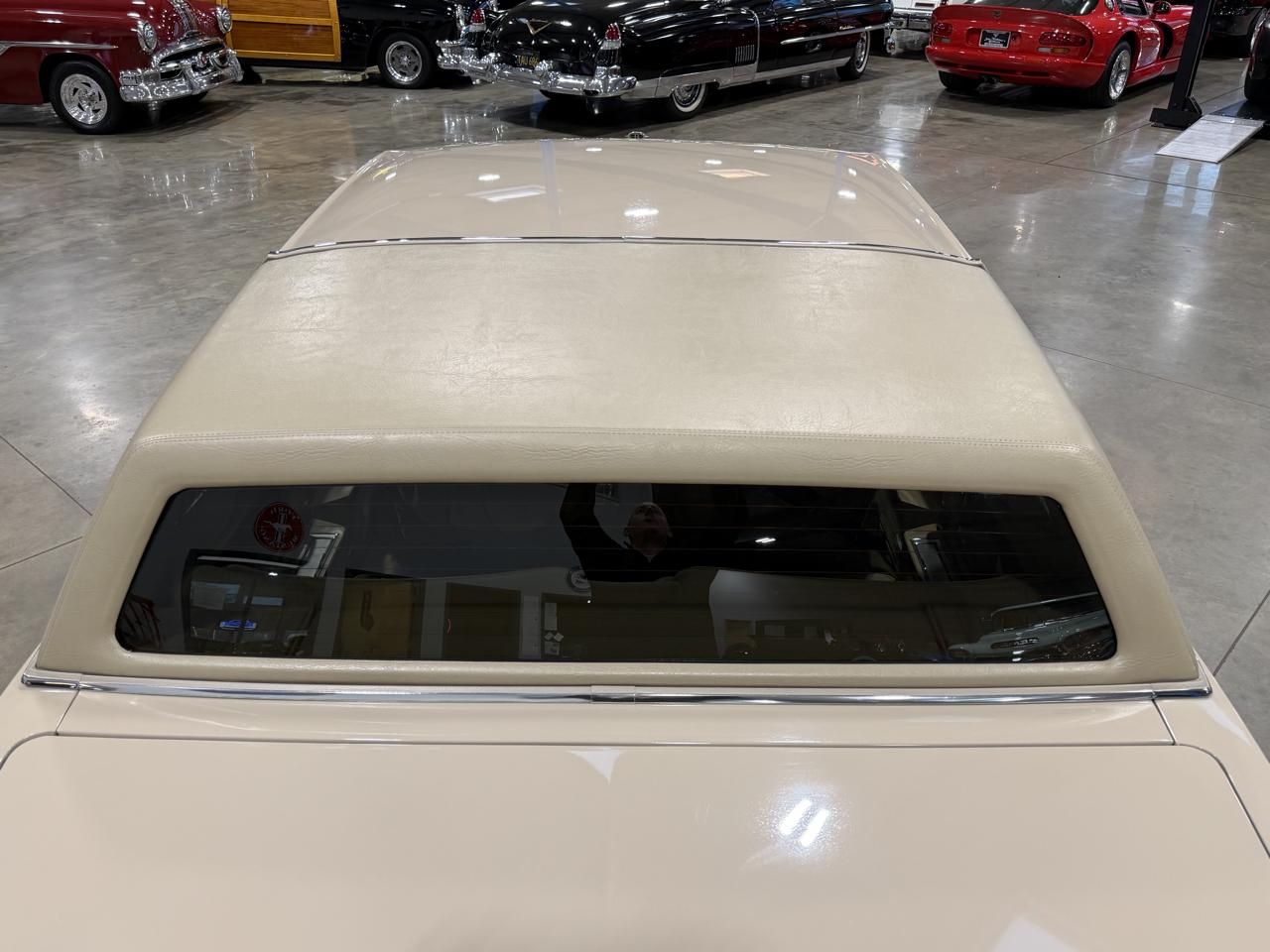 Buick Riviera  1985