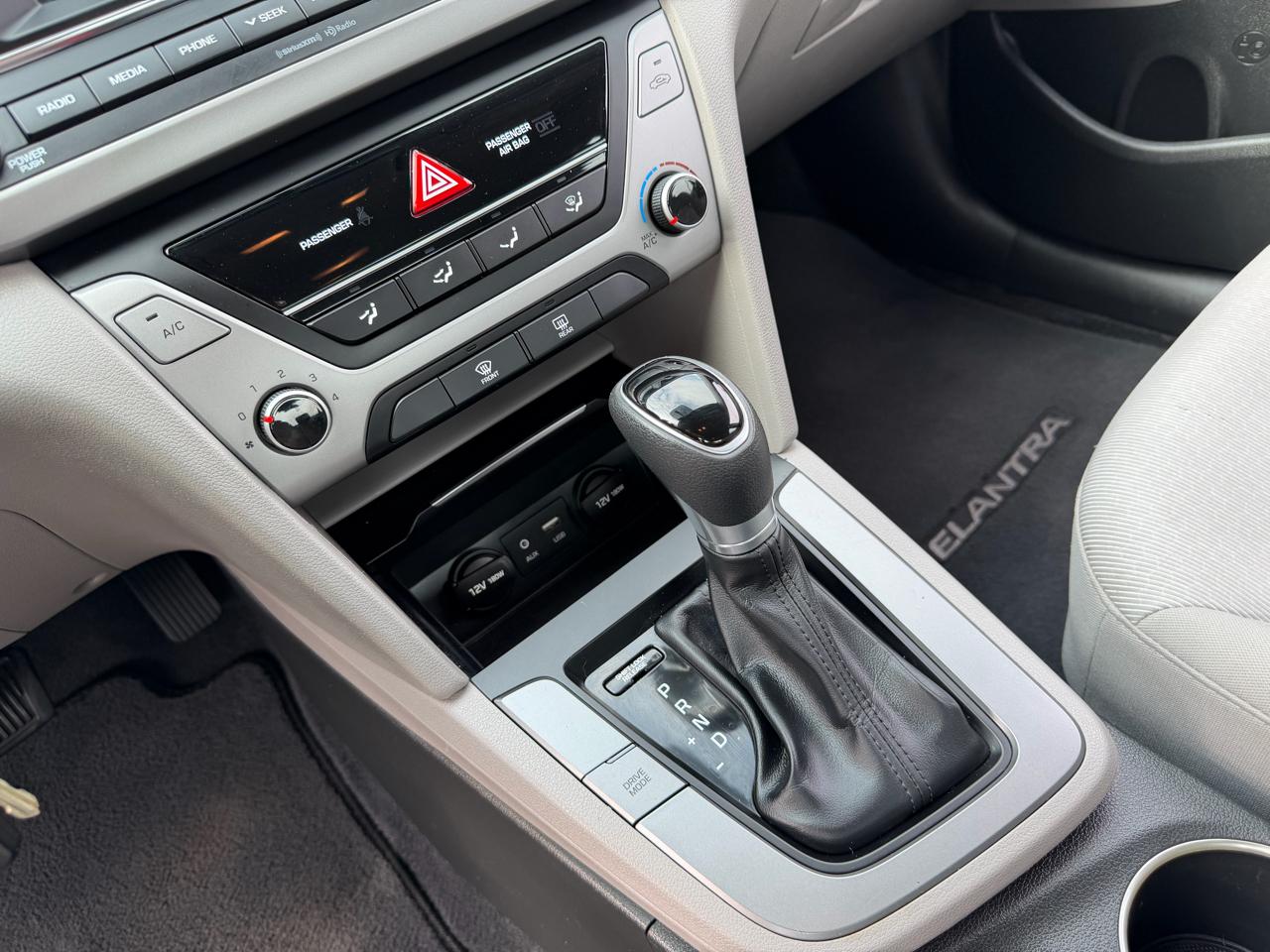 Hyundai Elantra SEL 2.0L Auto (Alabama) 2018