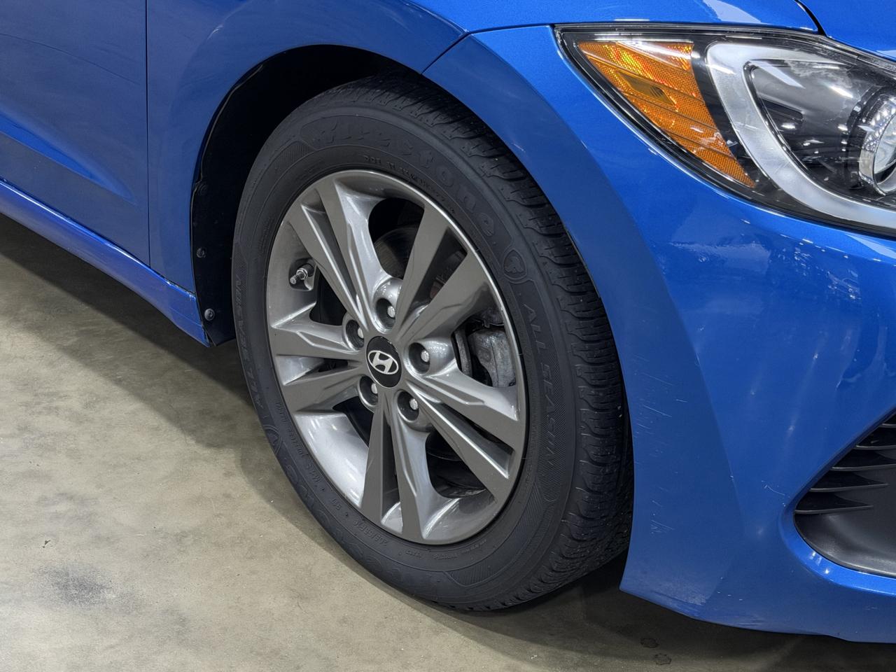 Hyundai Elantra SEL 2.0L Auto 2018