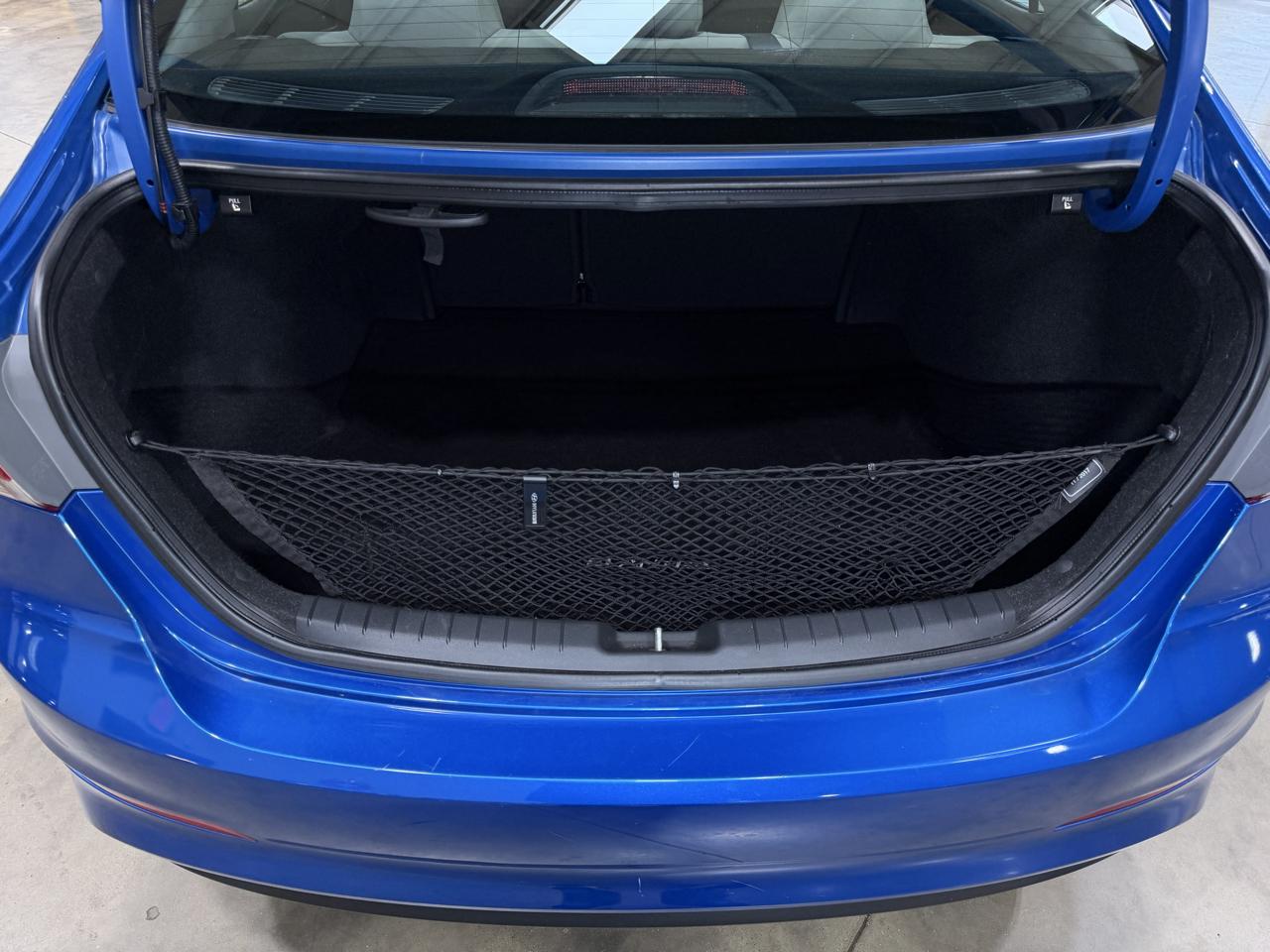 Hyundai Elantra SEL 2.0L Auto 2018