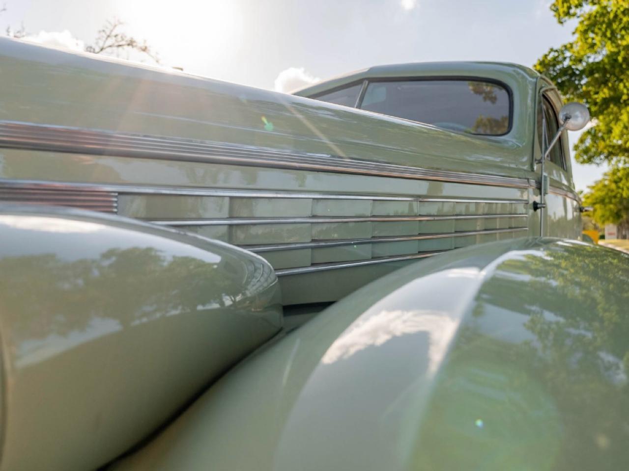 Cadillac LaSalle  1938