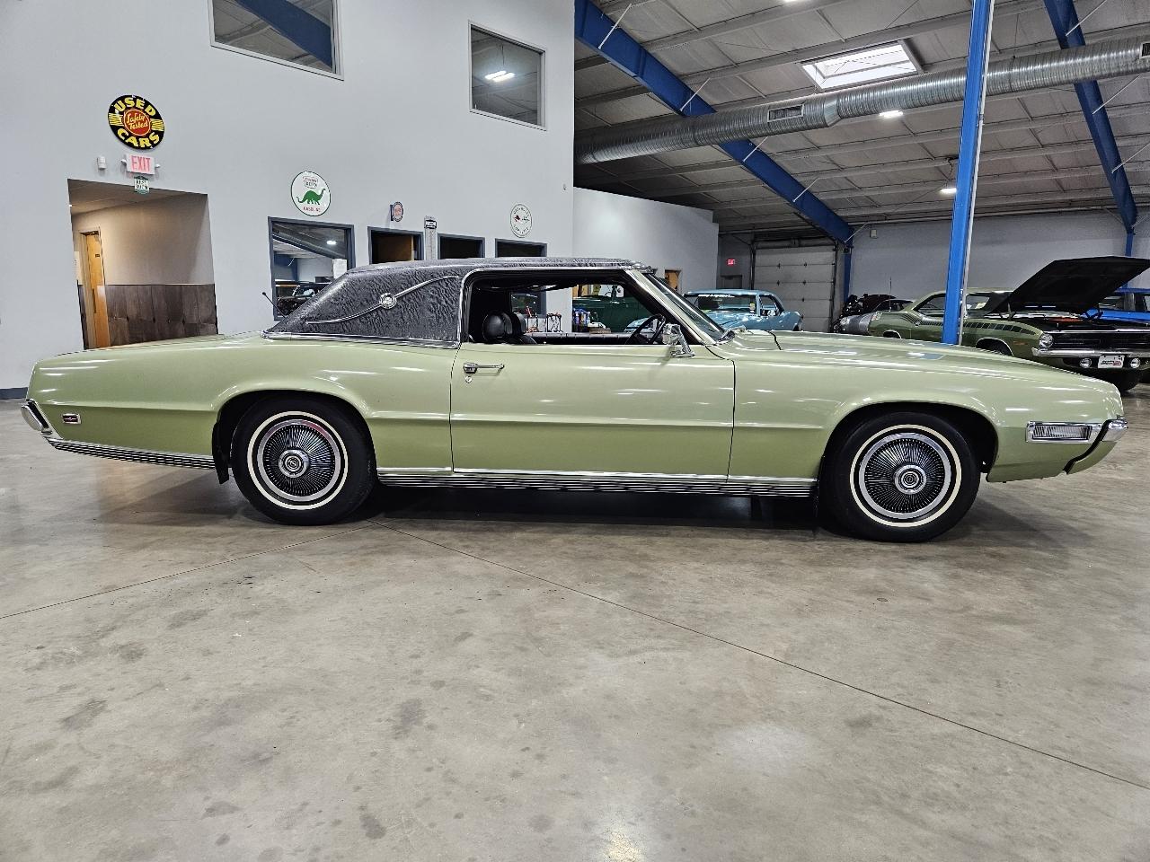 Ford Thunderbird  1969