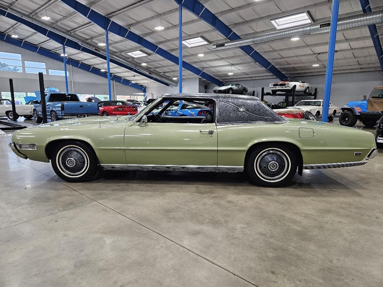 Ford Thunderbird  1969
