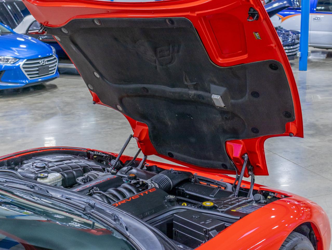 Chevrolet Corvette 2dr Convertible 2001