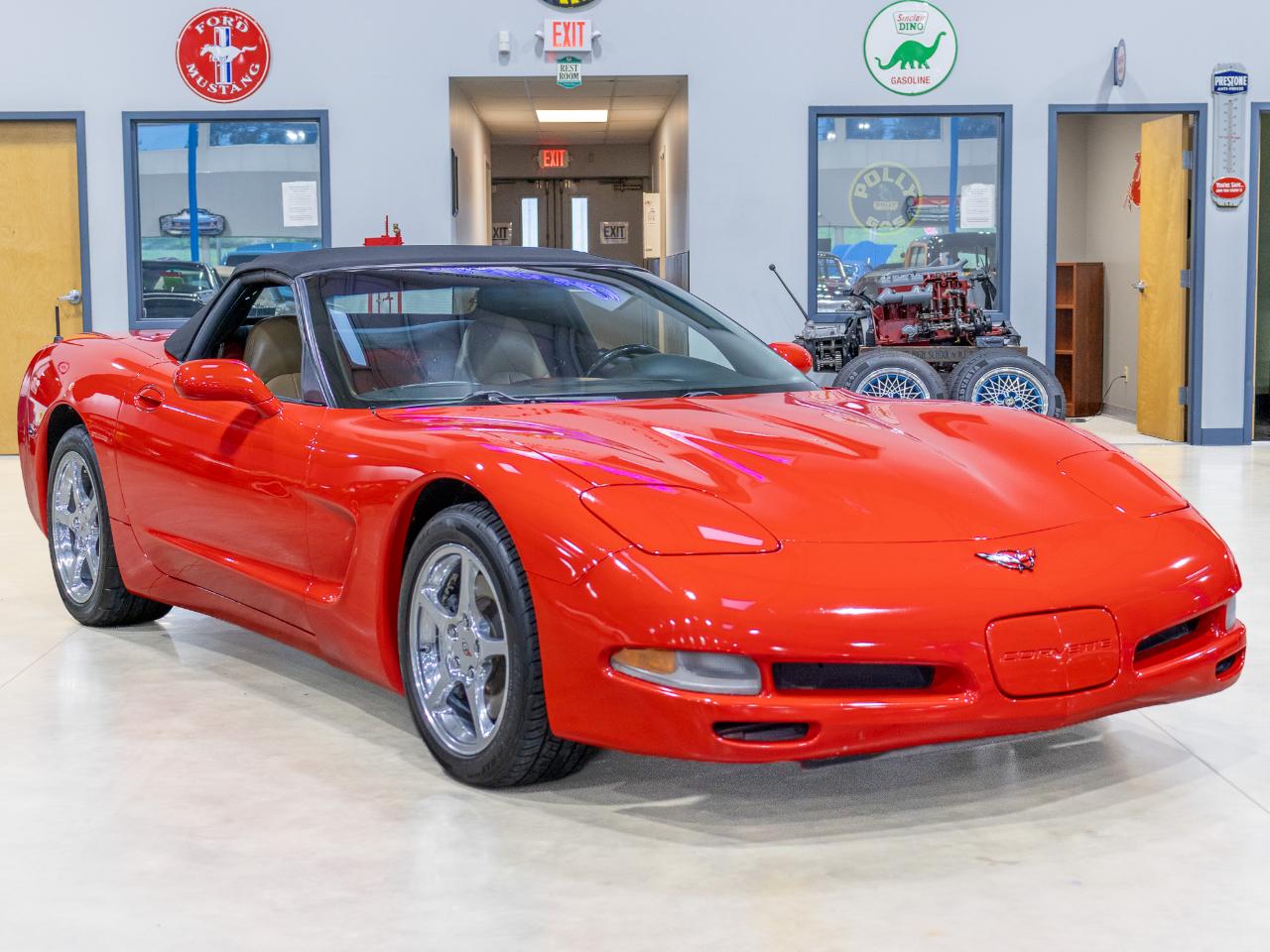 2001 Chevrolet Corvette 2dr Convertible