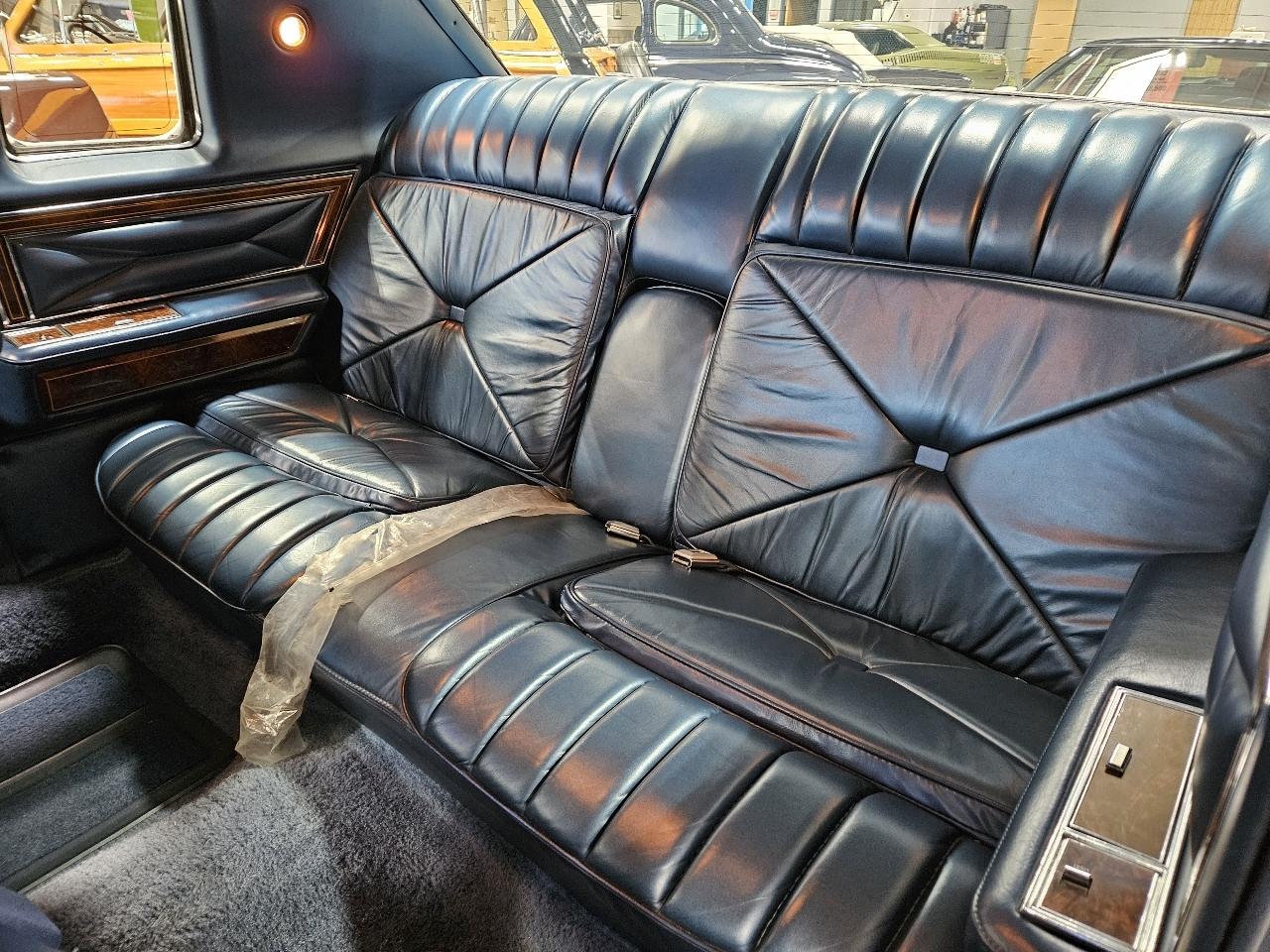 Lincoln Town Coupe  1977