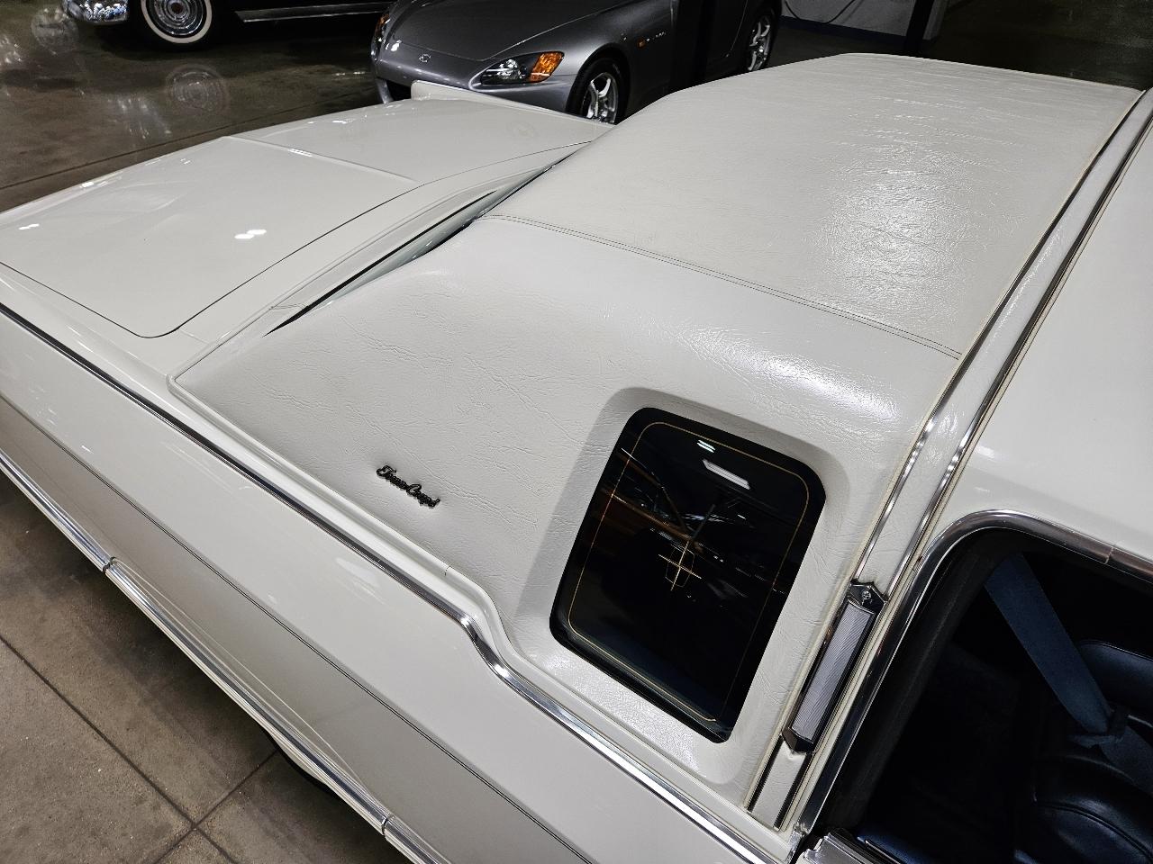 Lincoln Town Coupe  1977