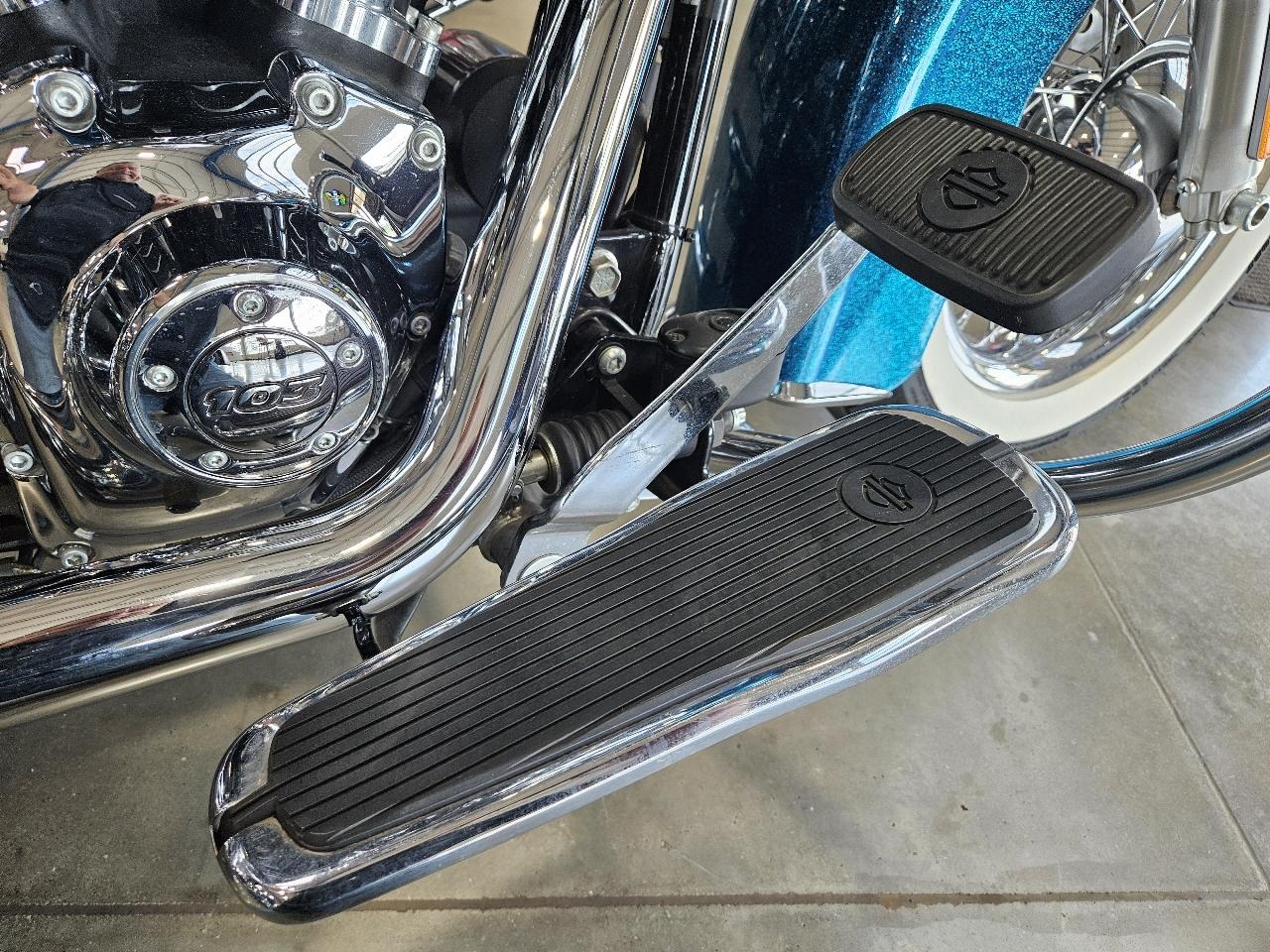 Harley-Davidson Softail Deluxe  2015