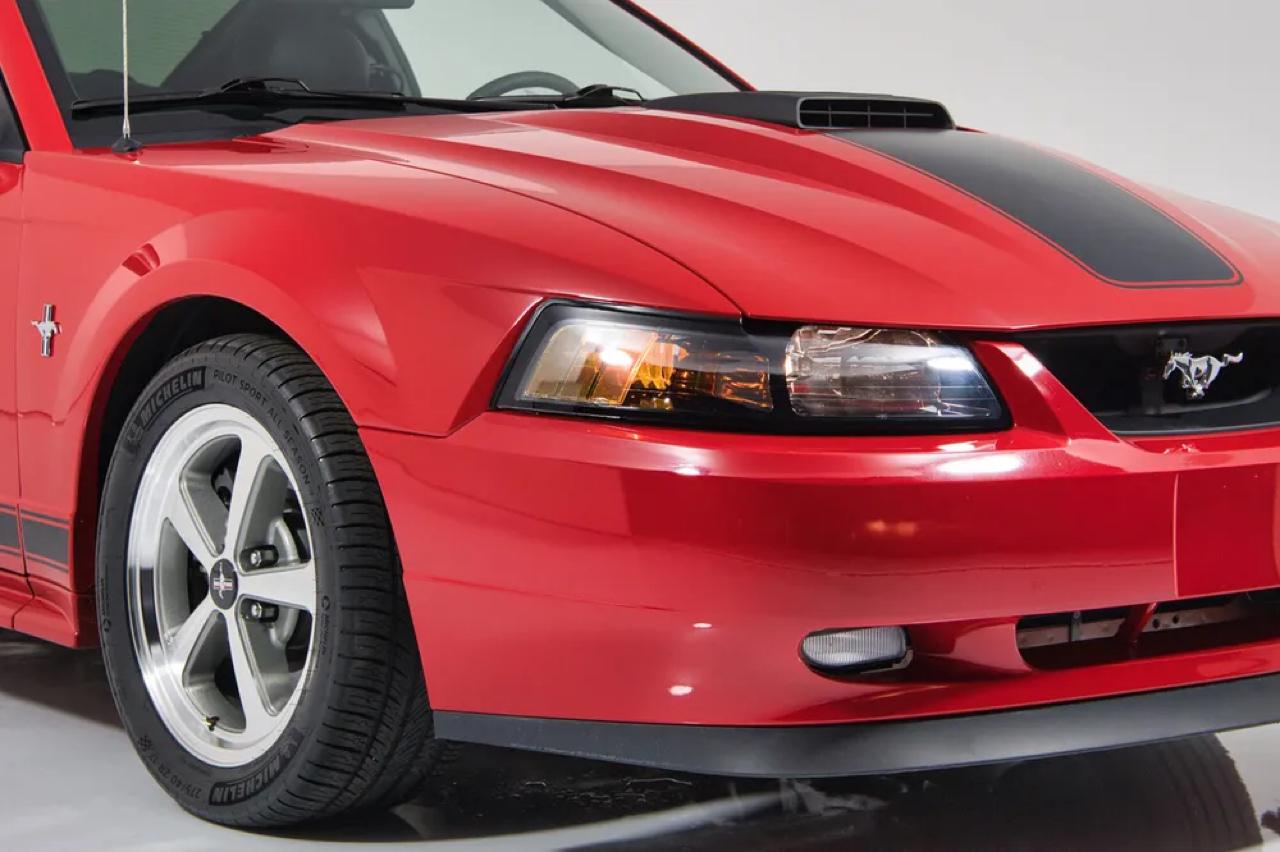 Ford Mustang Mach 1 2003