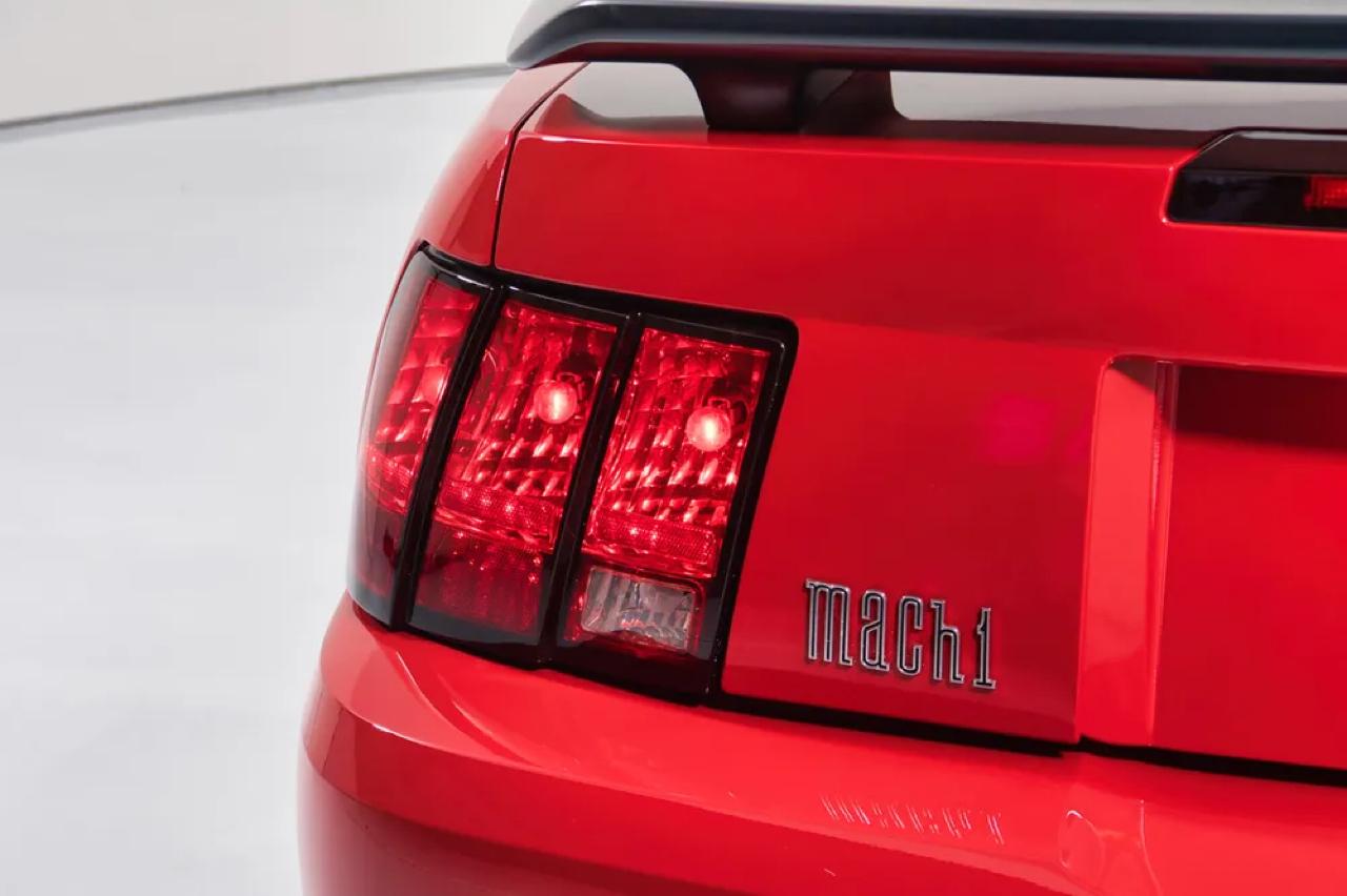 Ford Mustang Mach 1 2003