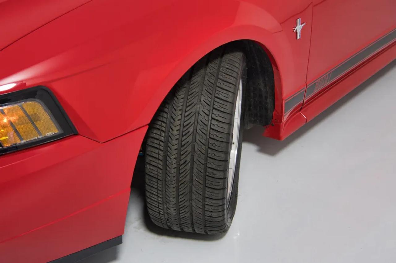 Ford Mustang Mach 1 2003