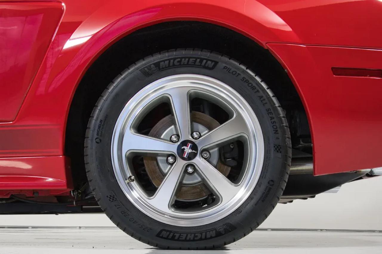 Ford Mustang Mach 1 2003