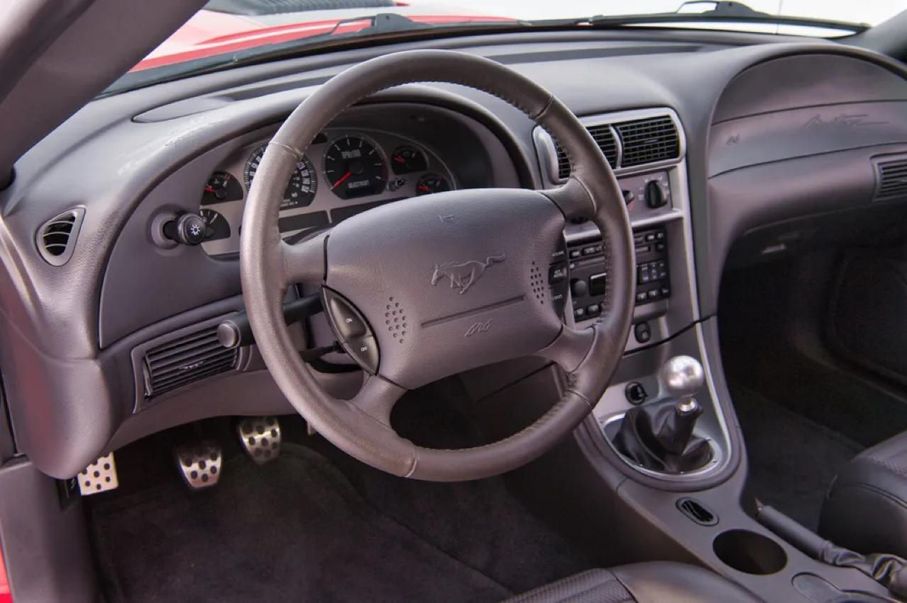 Ford Mustang Mach 1 2003