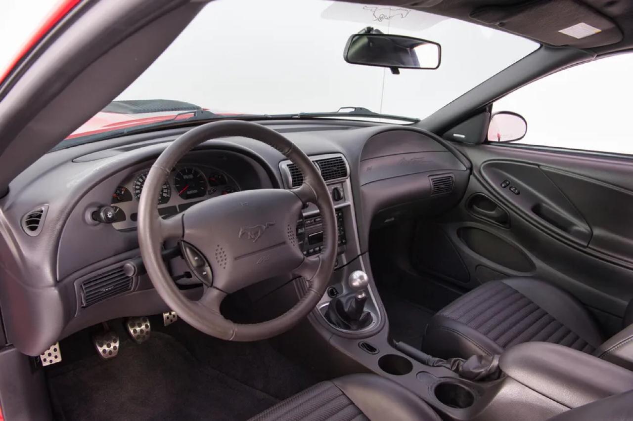 Ford Mustang Mach 1 2003