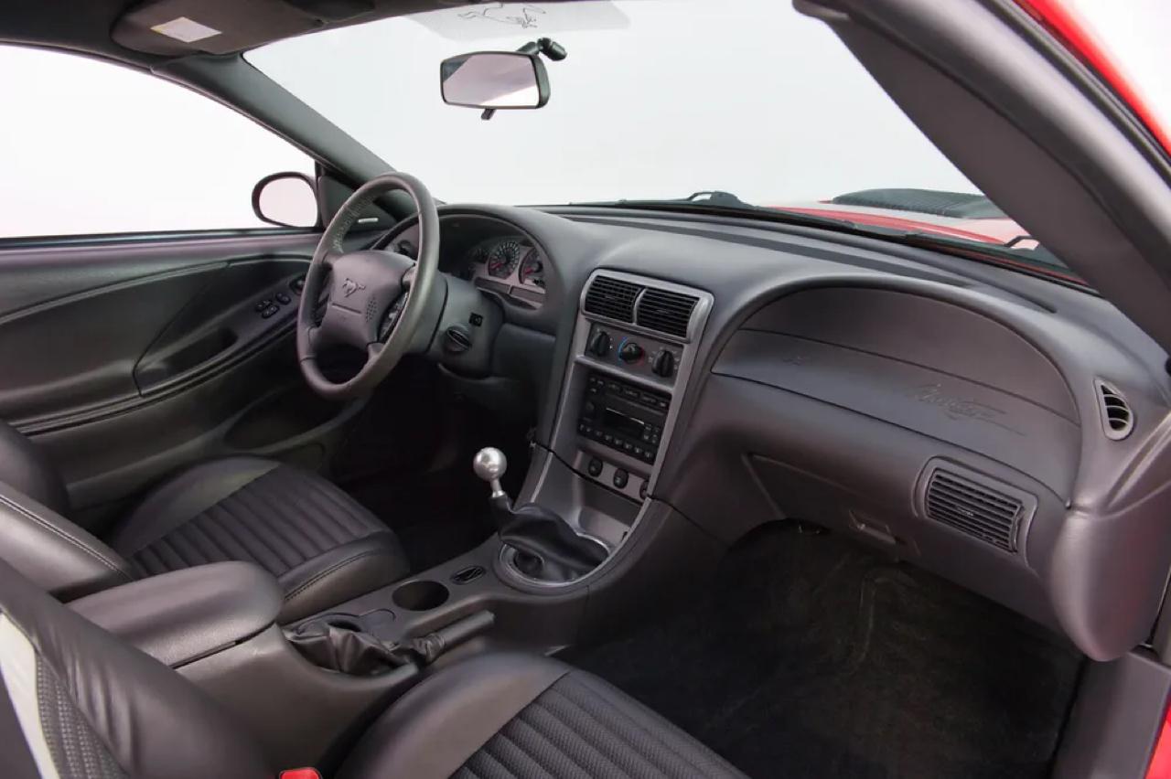 Ford Mustang Mach 1 2003