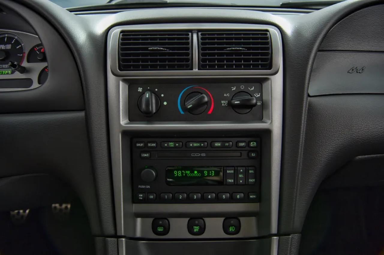 Ford Mustang Mach 1 2003