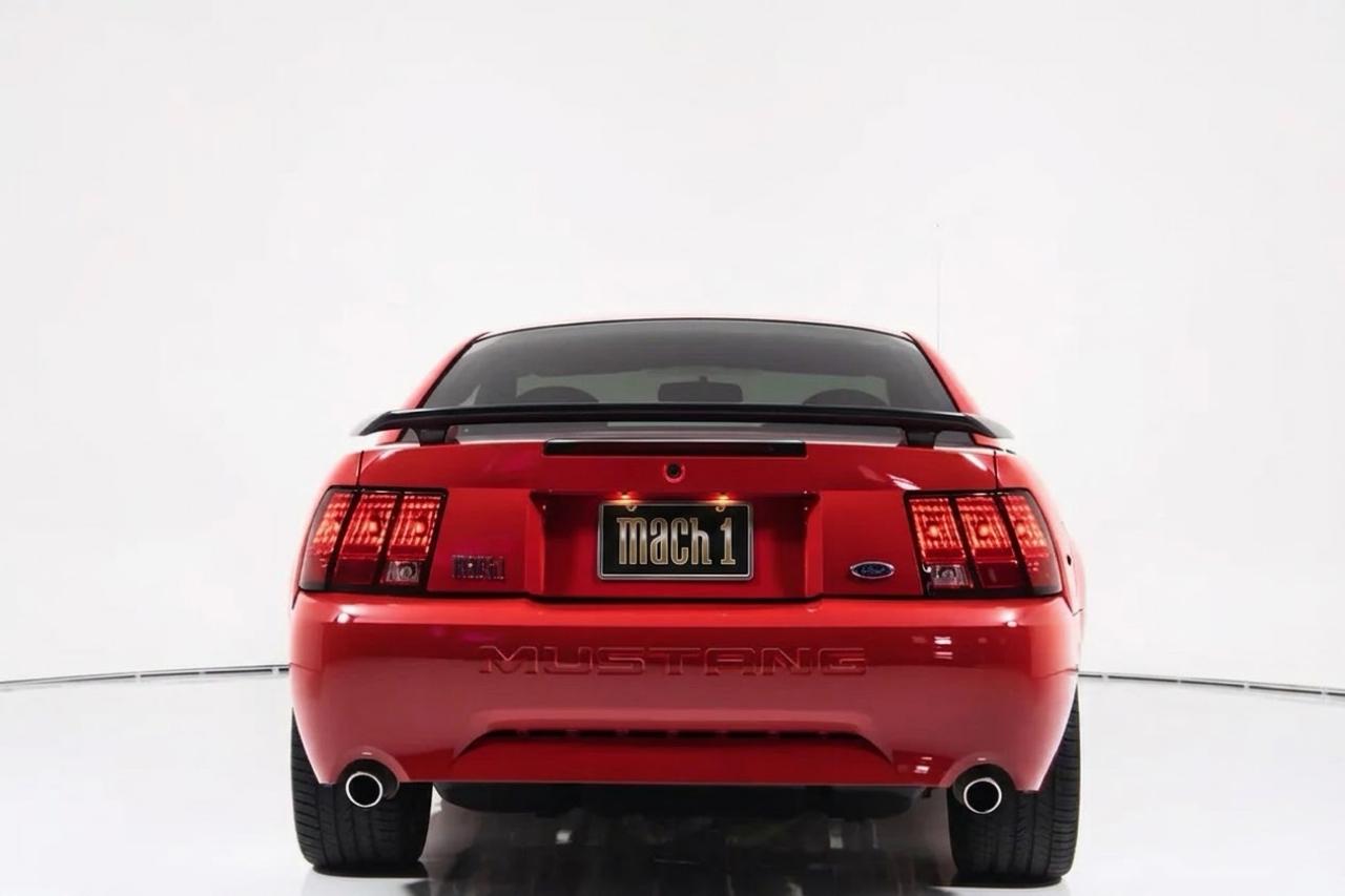 Ford Mustang Mach 1 2003