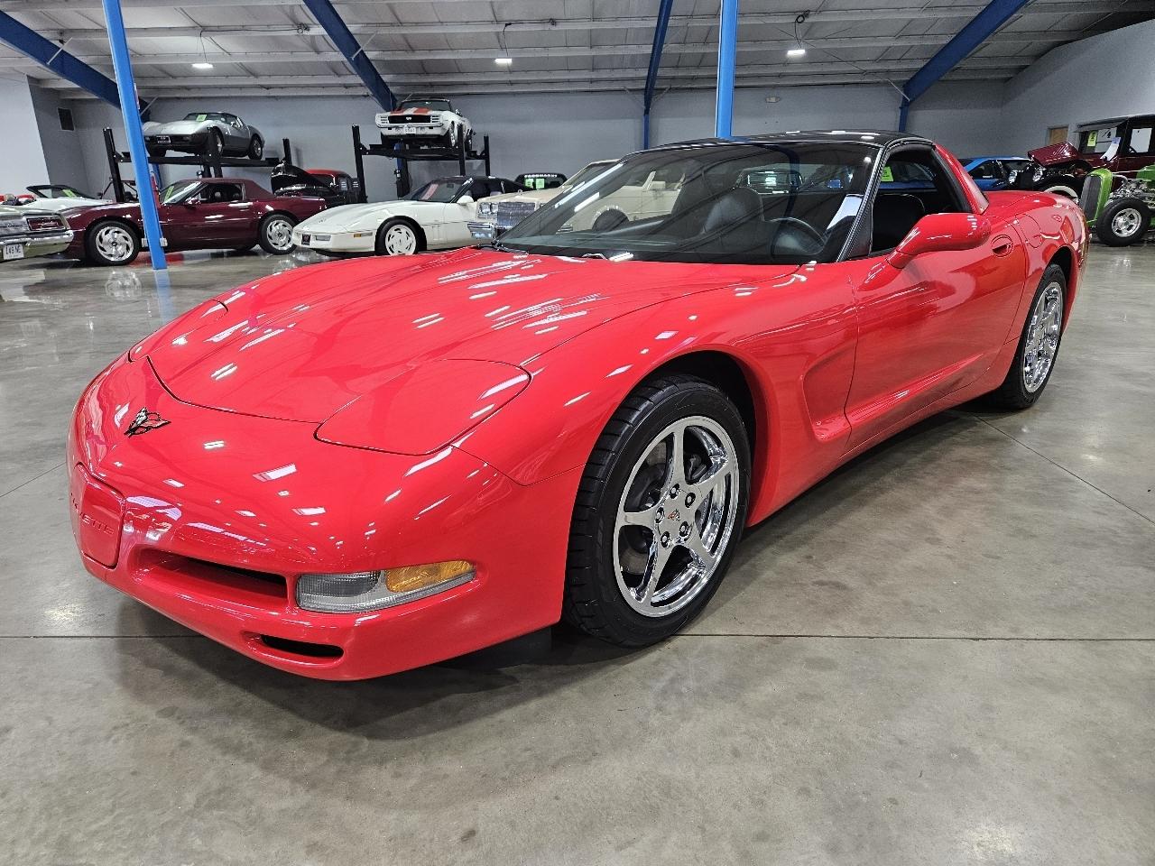 2004 Chevrolet Corvette 2dr Cpe