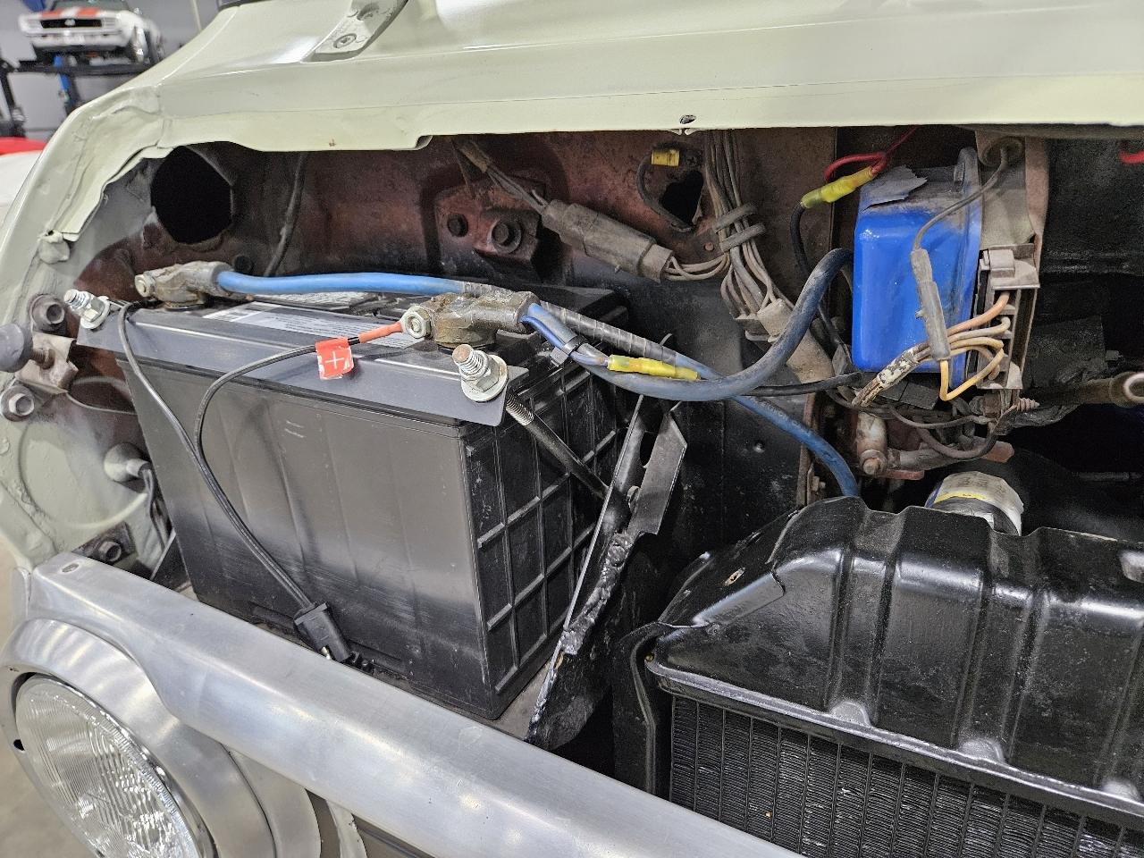 Ford E-Series Cargo  1974