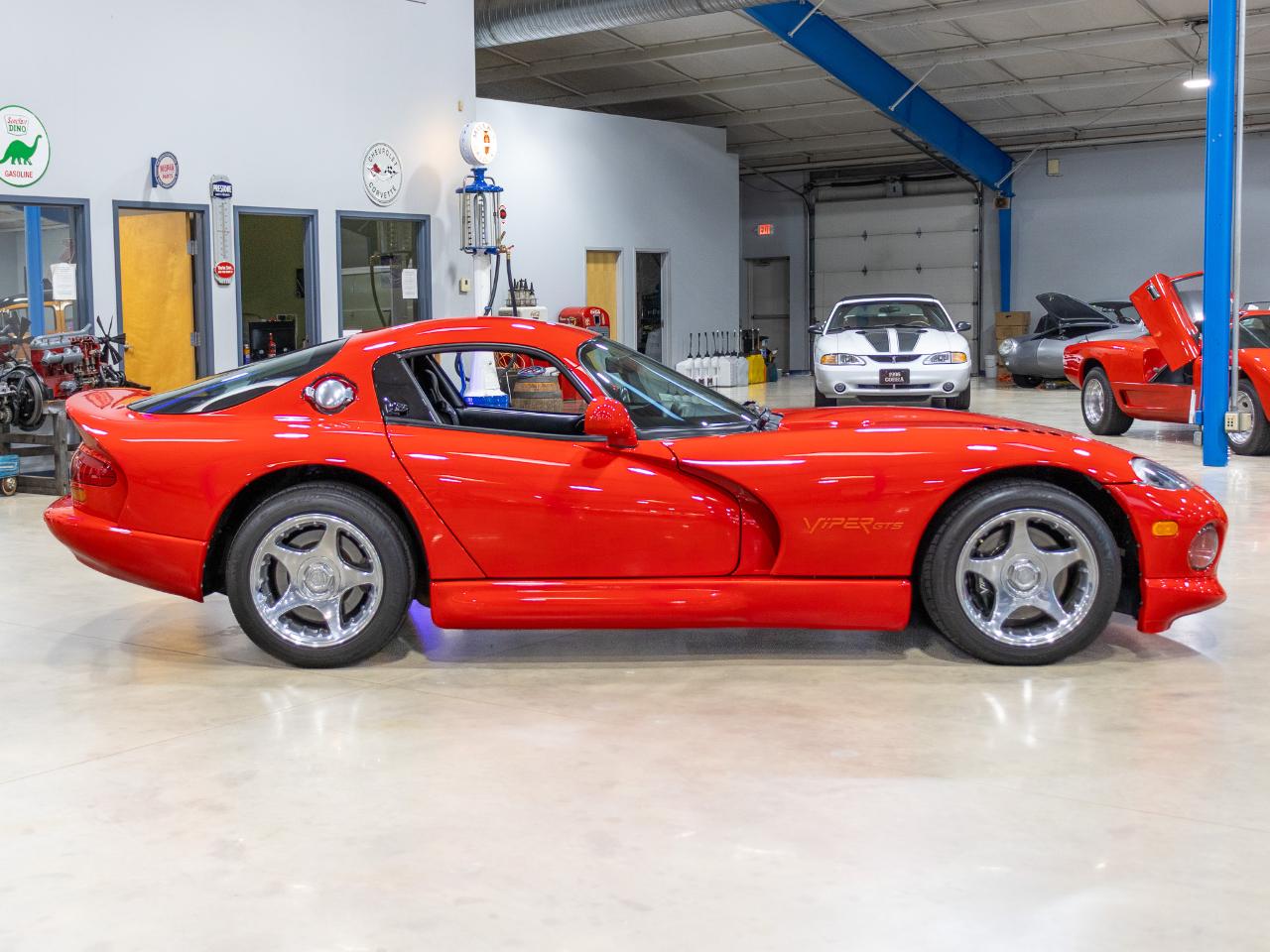 Dodge Viper GTS Coupe 1997