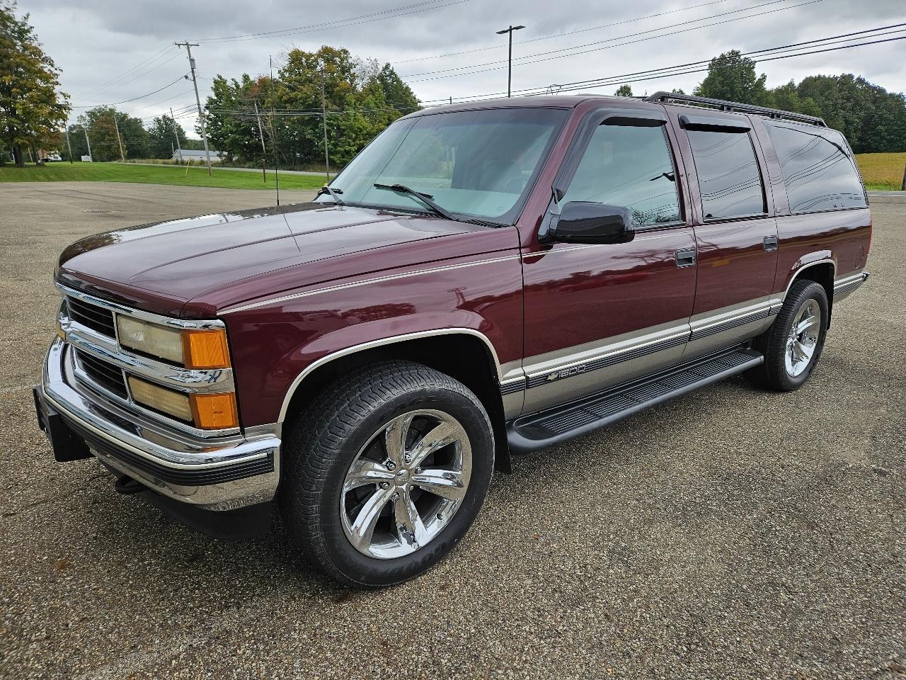 Chevrolet Suburban 1500 LT 1999