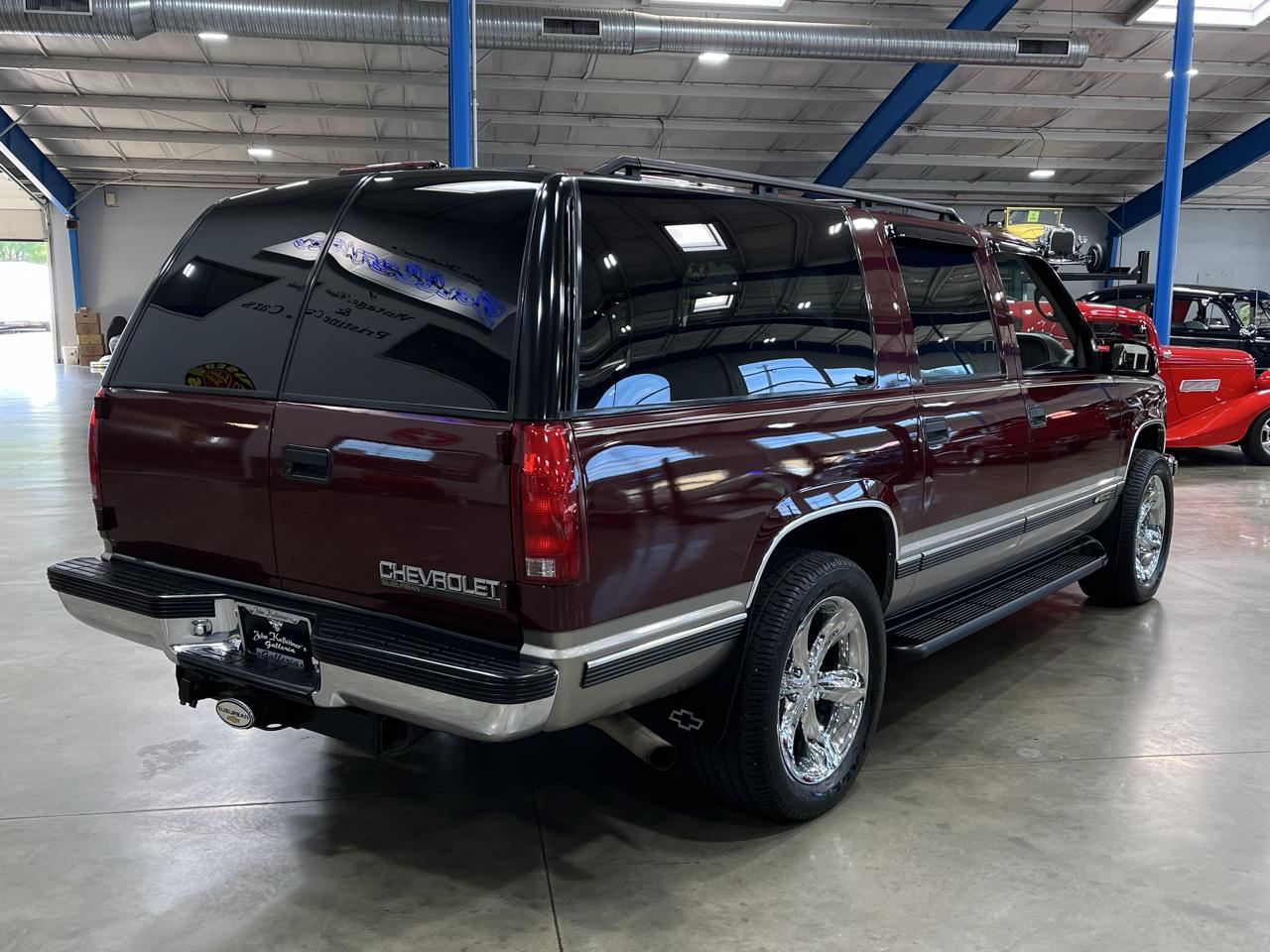 Chevrolet Suburban 1500 LT 1999