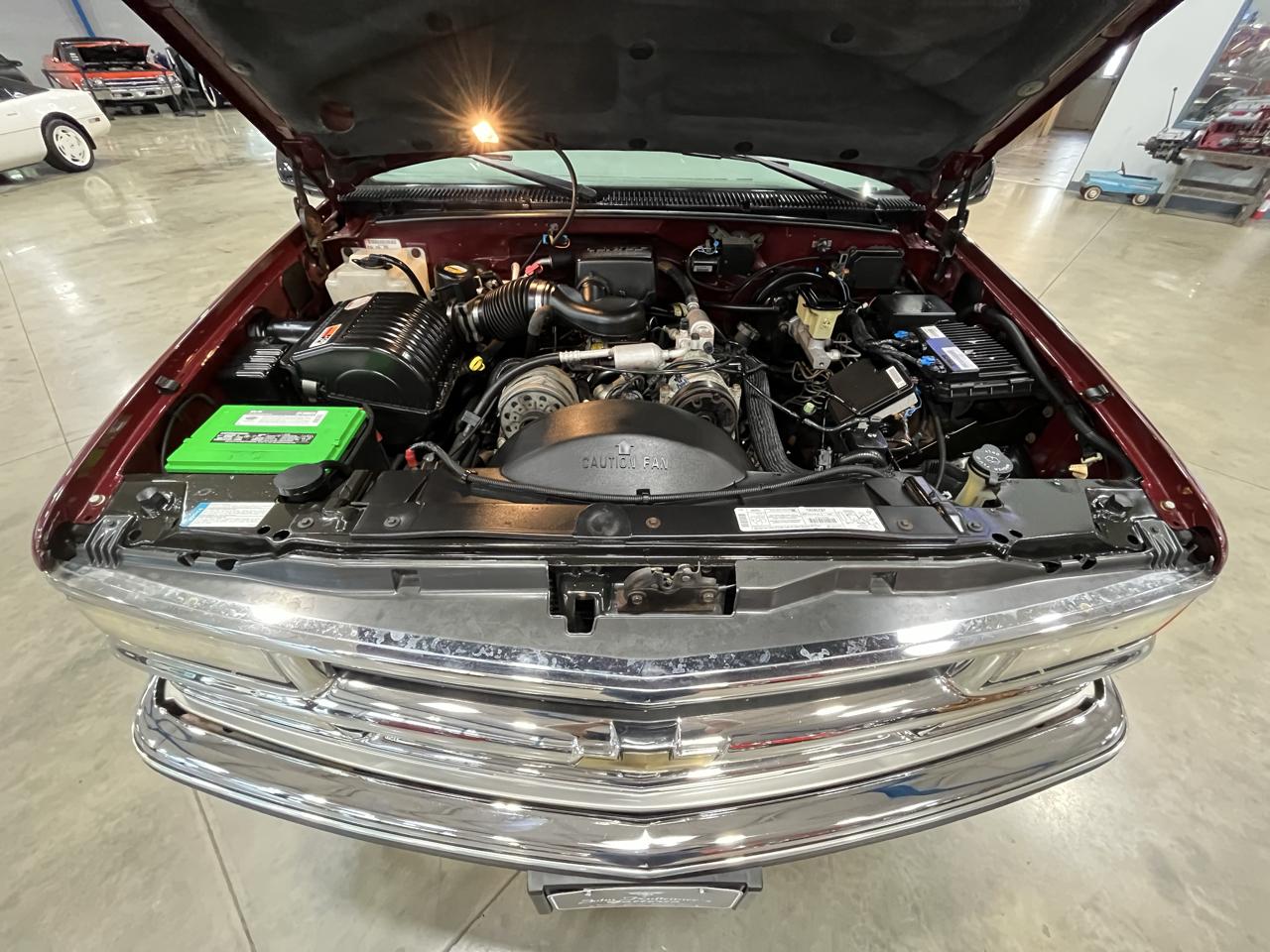 Chevrolet Suburban 1500 LT 1999