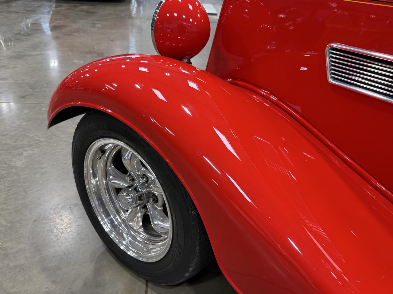 Ford 3-Window  1934