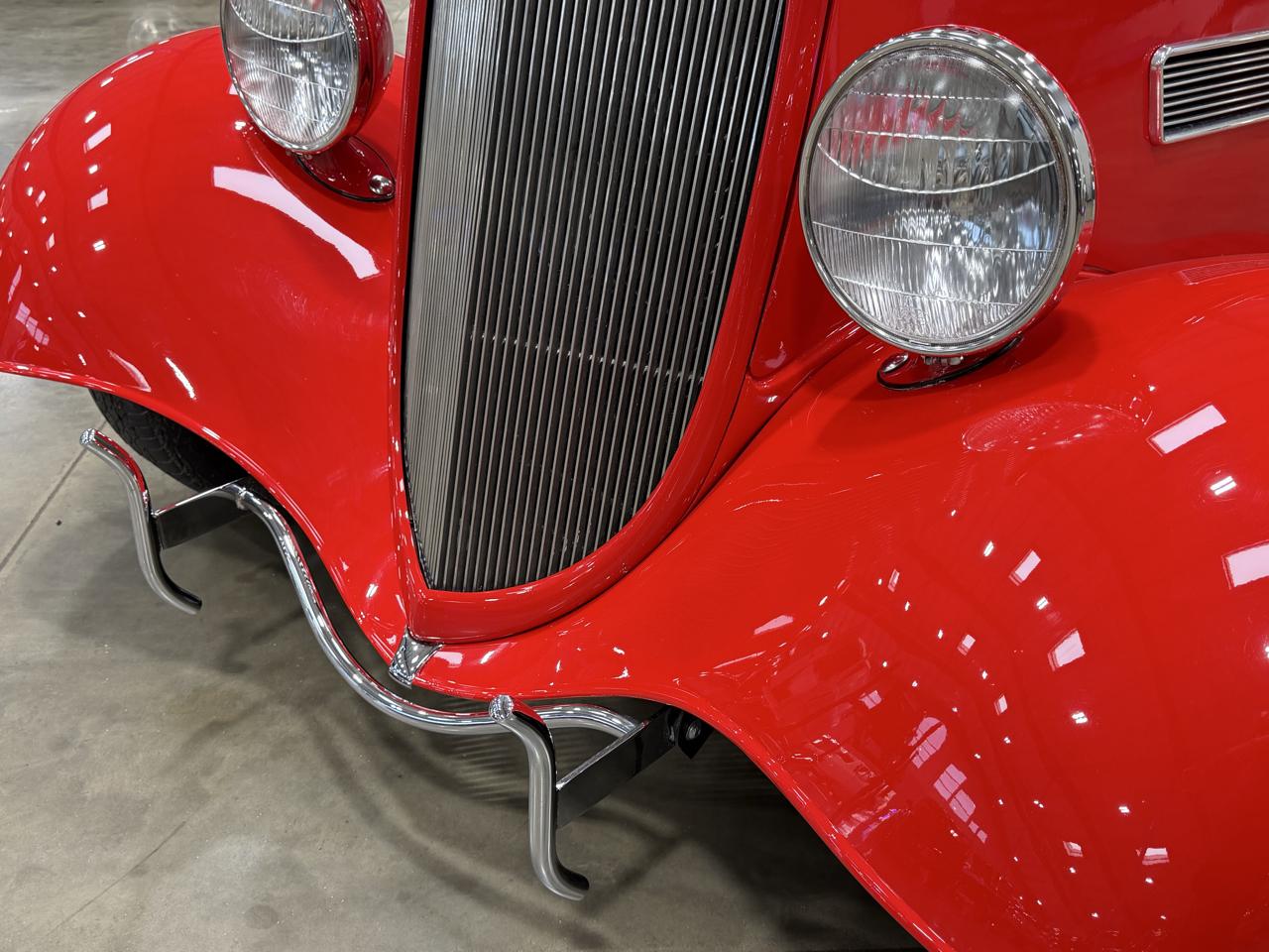 Ford 3-Window  1934