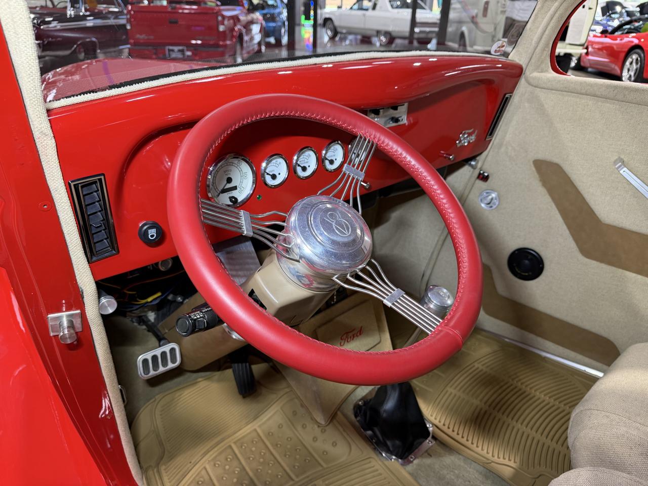 Ford 3-Window  1934