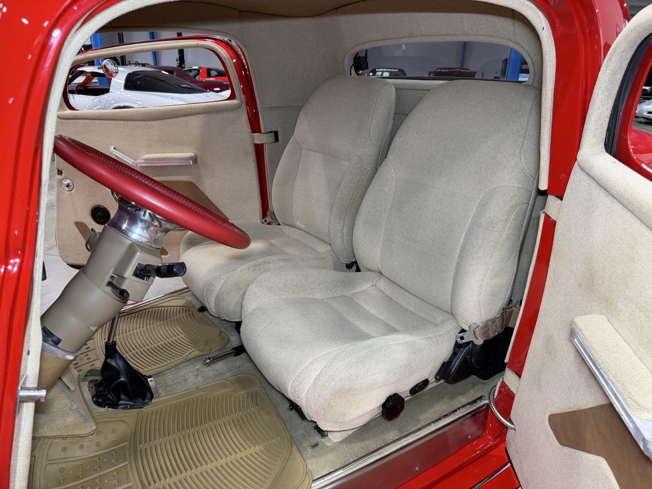 Ford 3-Window  1934