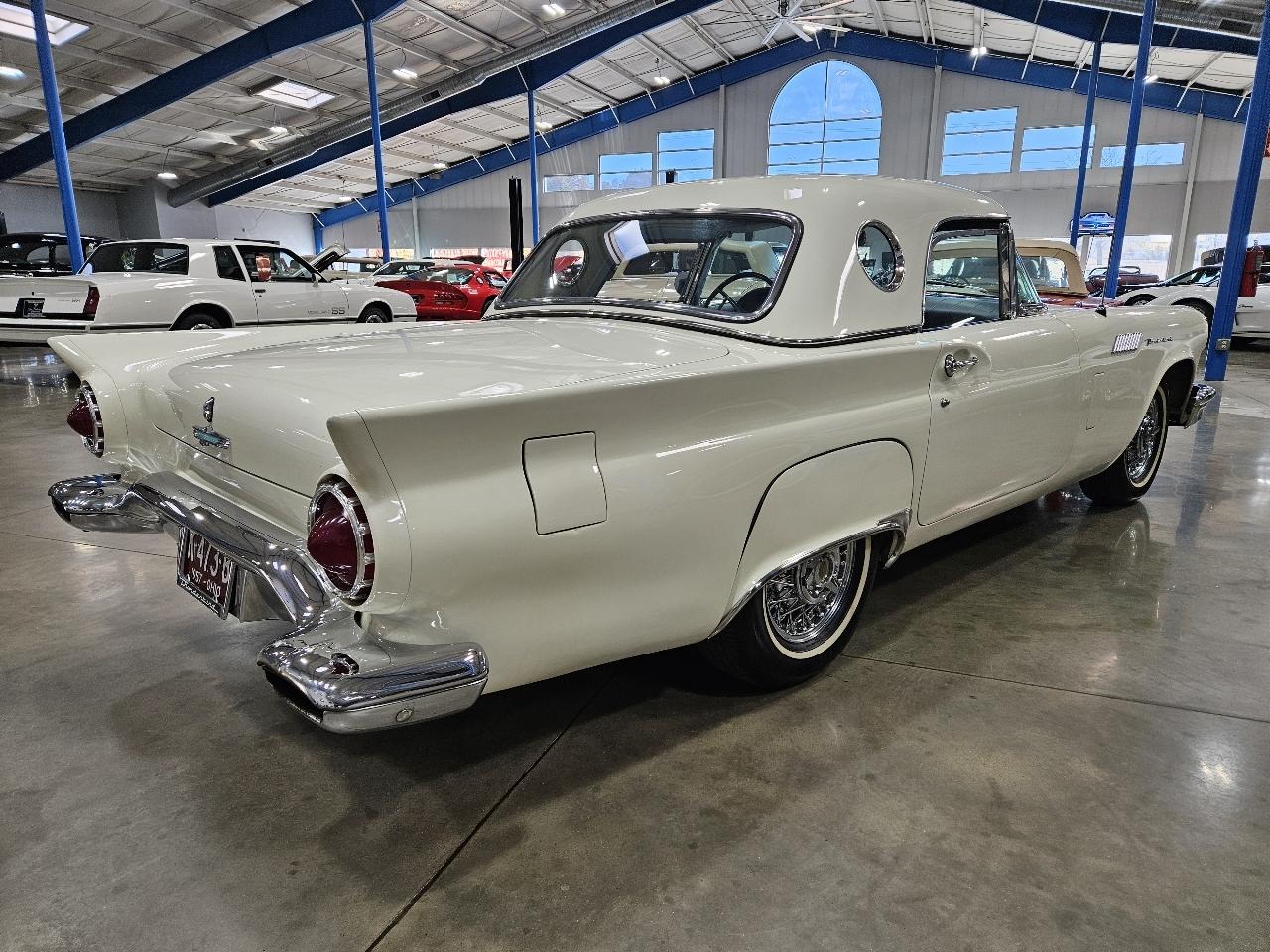 Ford Thunderbird  1957