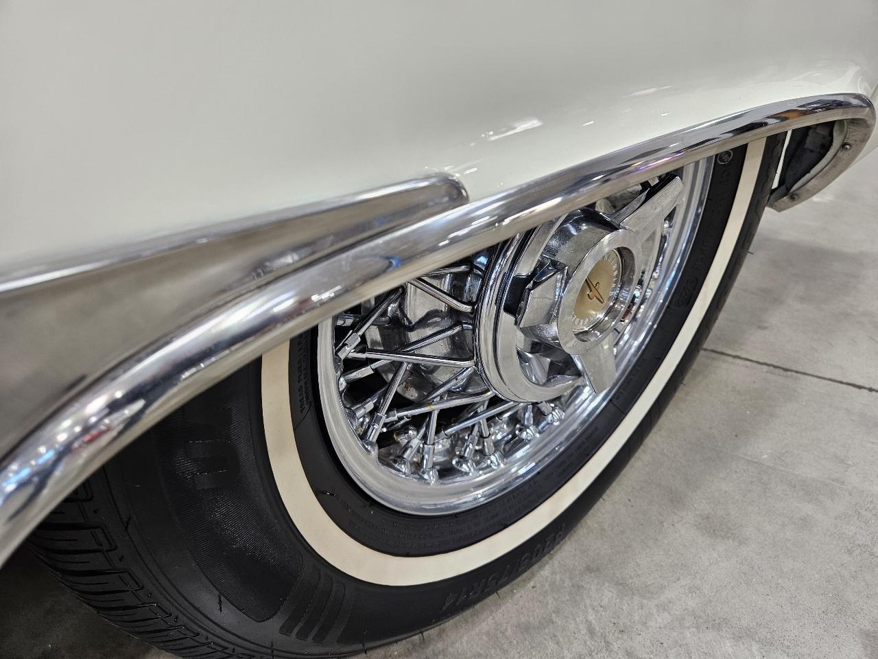 Ford Thunderbird  1957