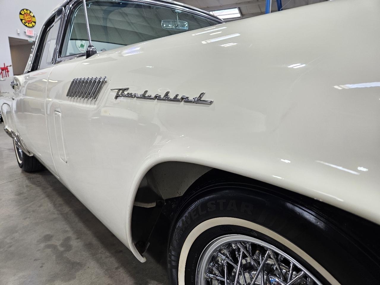 Ford Thunderbird  1957
