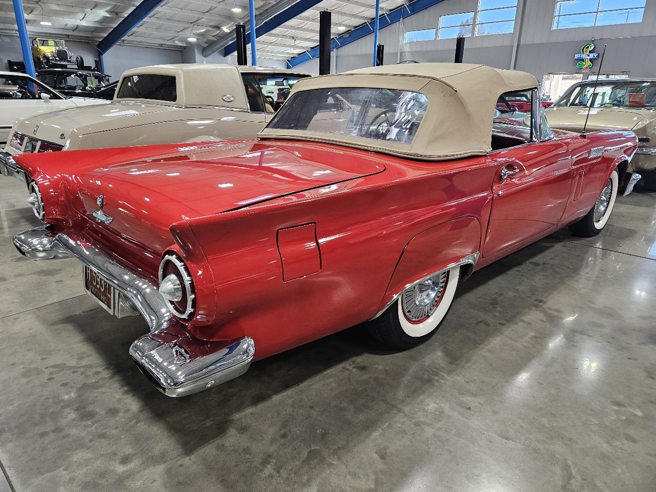 Ford Thunderbird  1957