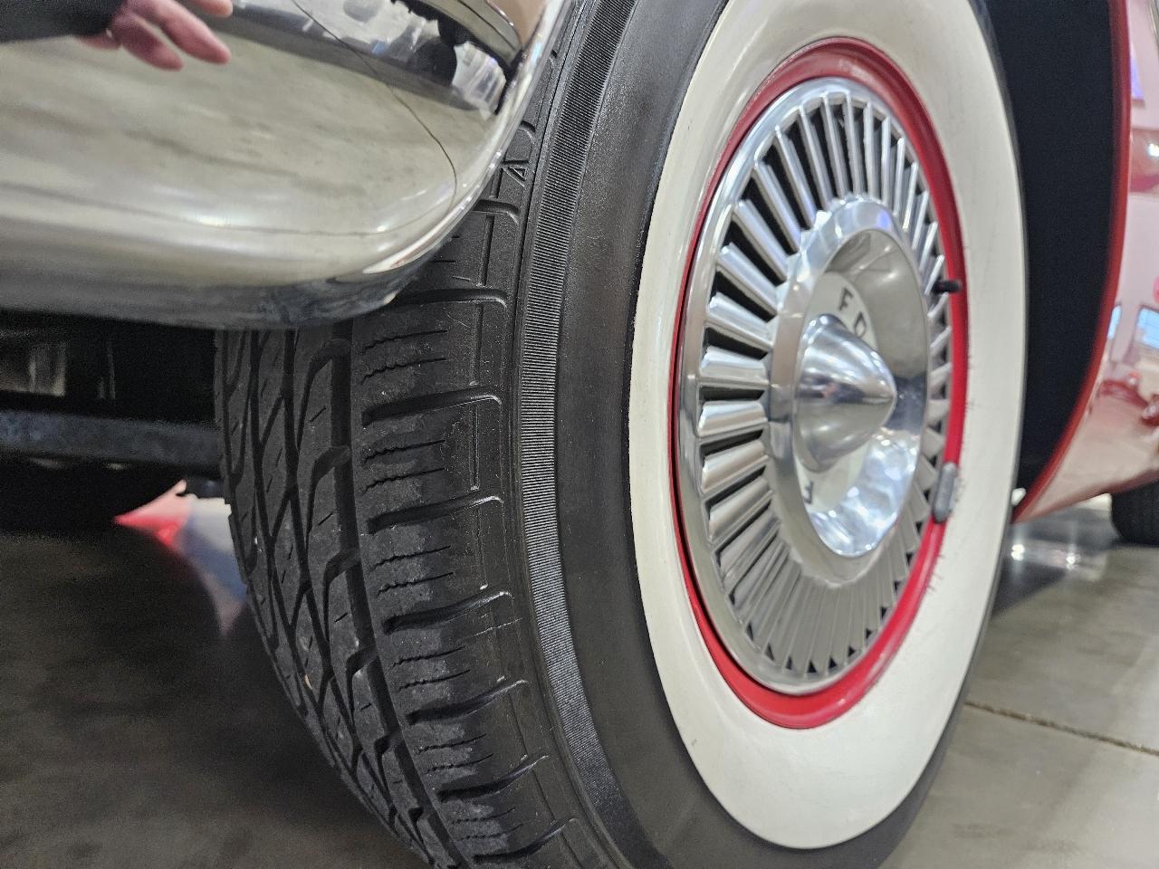 Ford Thunderbird  1957