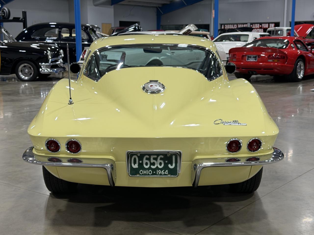 Chevrolet Corvette  1964