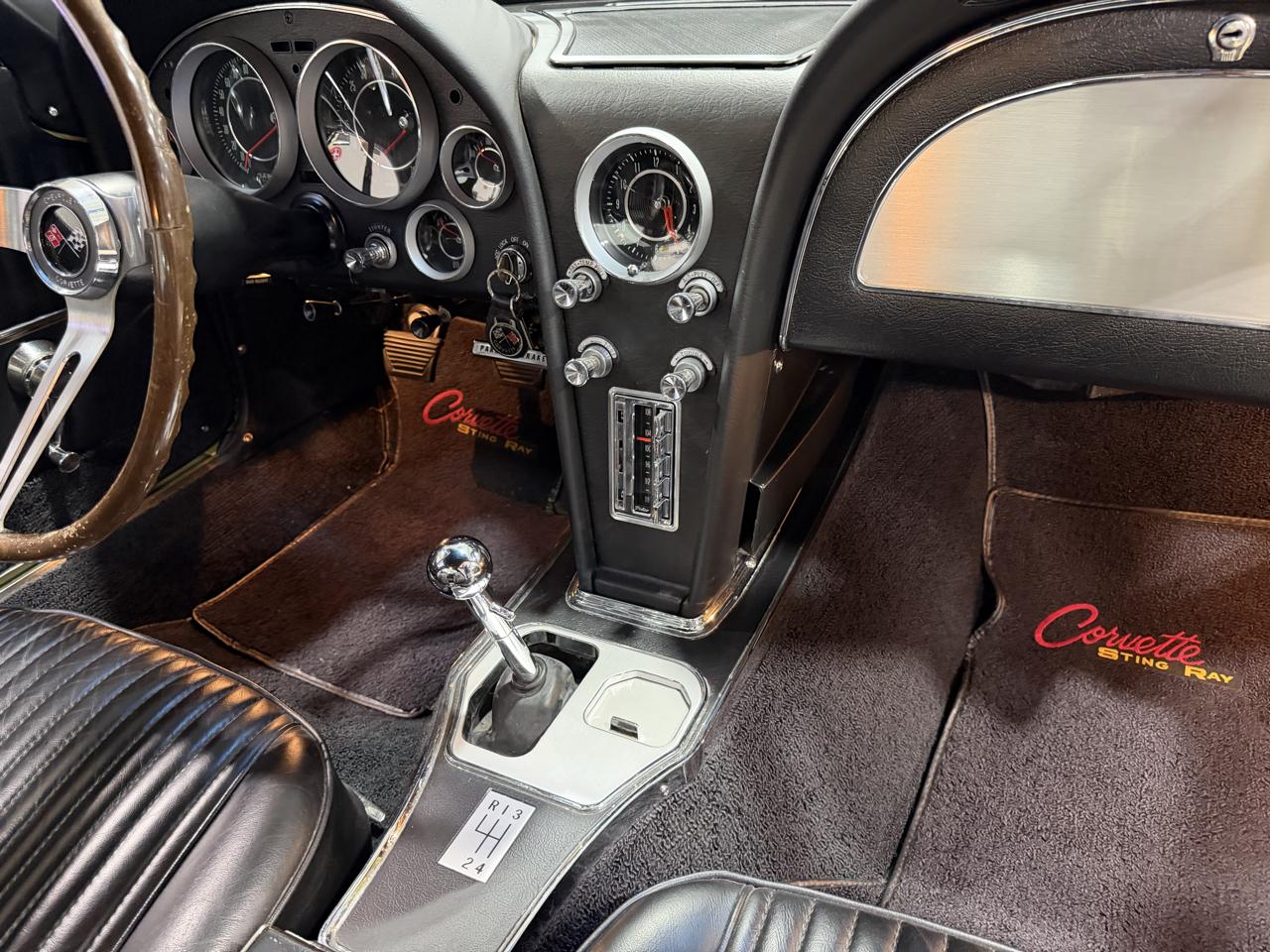 Chevrolet Corvette  1964