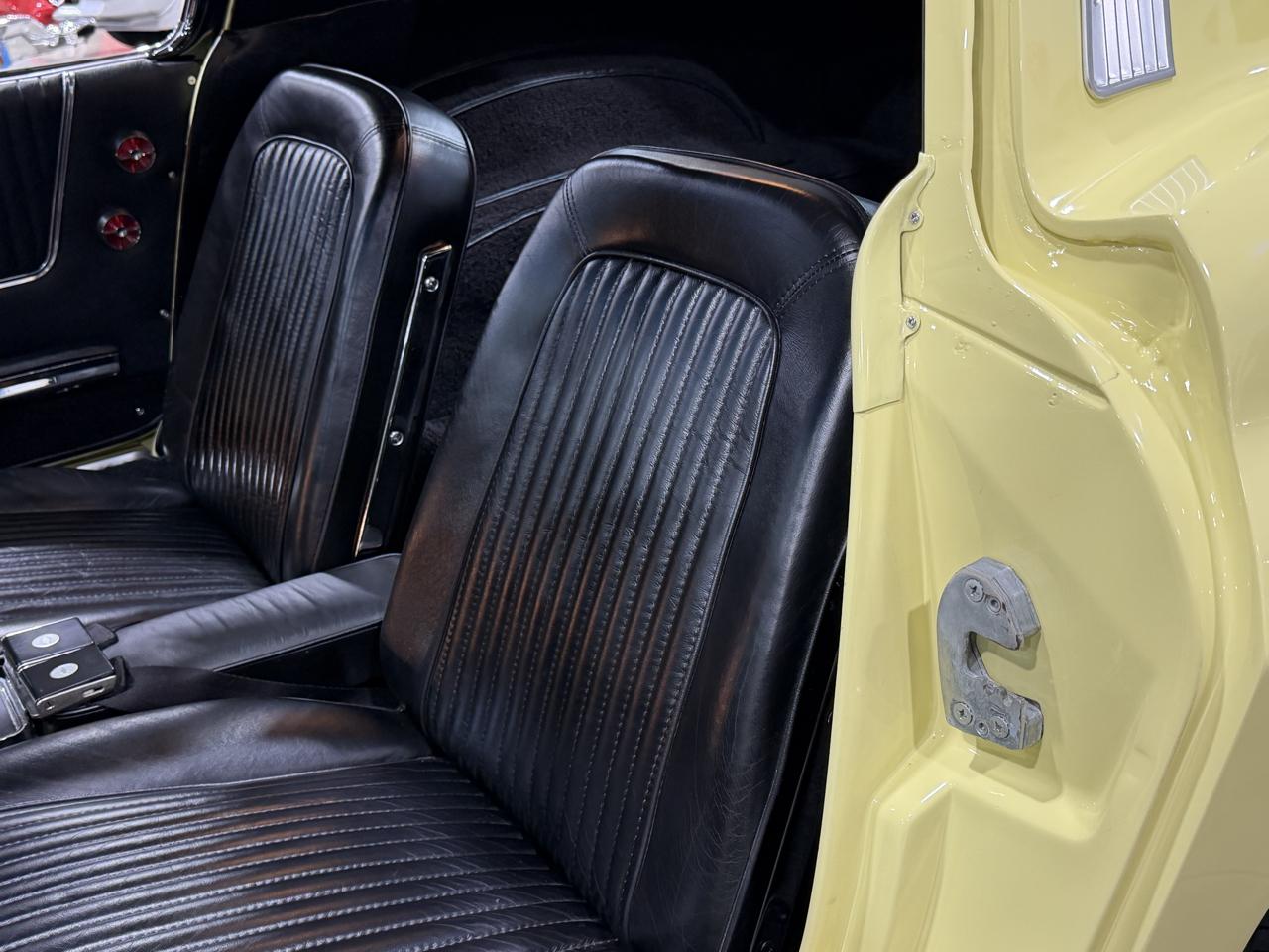 Chevrolet Corvette  1964